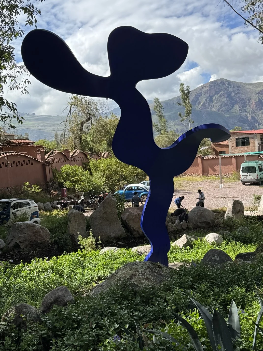 Angel catcher / 2024 / aprox 190x450cm / La Casitas de Niños de Arco Iris Urubamba