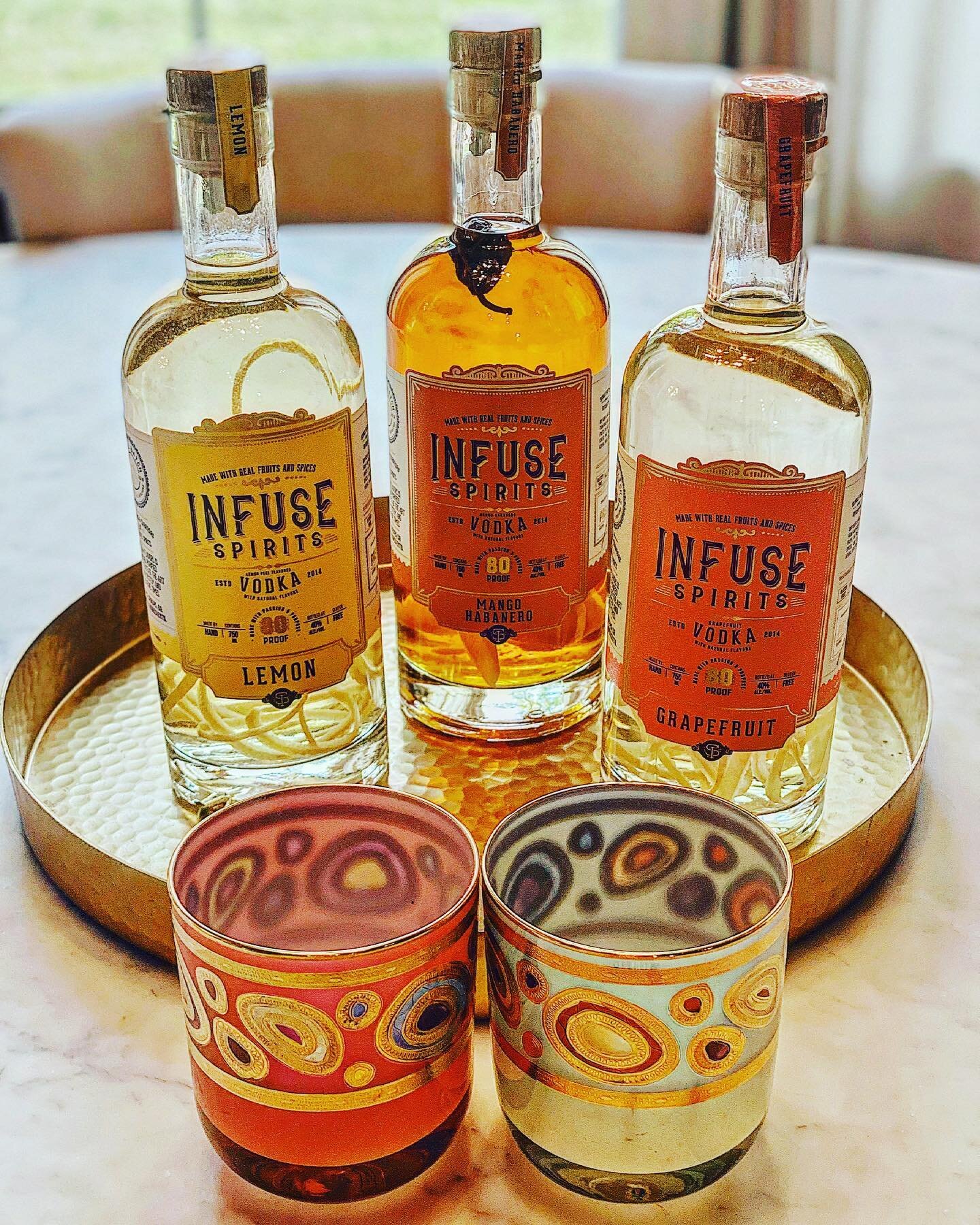 Hakuna Ma&rsquo;Vodka
_________________________________
It means no worries for the rest of your days! 🎶
.
.
.
Have you tried this Infuse Spirits Vodka?! If not, ask for it in your next package, and gift it to yourself because WHY NOT?! Treat yourse