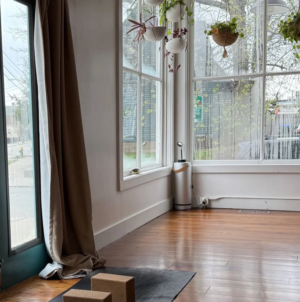 It may be a rainy spring day out but the sun has returned and we&rsquo;re looking forward to having more light in the studios, sharing the day with friends &amp; new classes on the schedule 💫🌞🌷