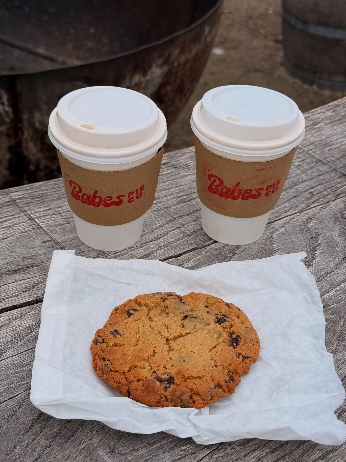Babe spotting over on the West Side .. 👀 our friends @babespieco are popping up every Sunday in front of Moniker from 9am-1pm and offering the sweetest treat to our yogis. With every purchase of a coffee you can get a free chocolate chip cookie 🍪 t