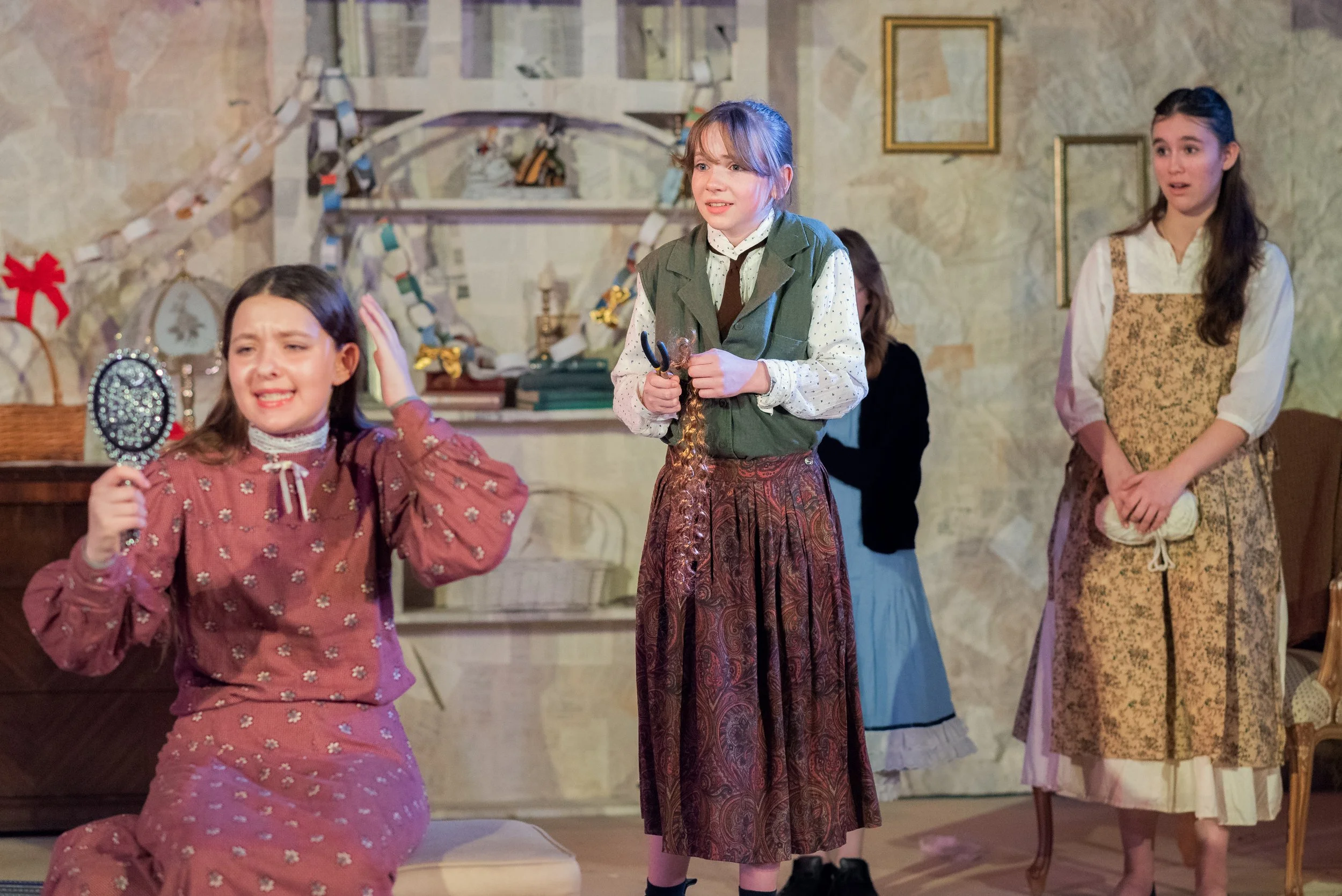 littlewomen-2.jpg