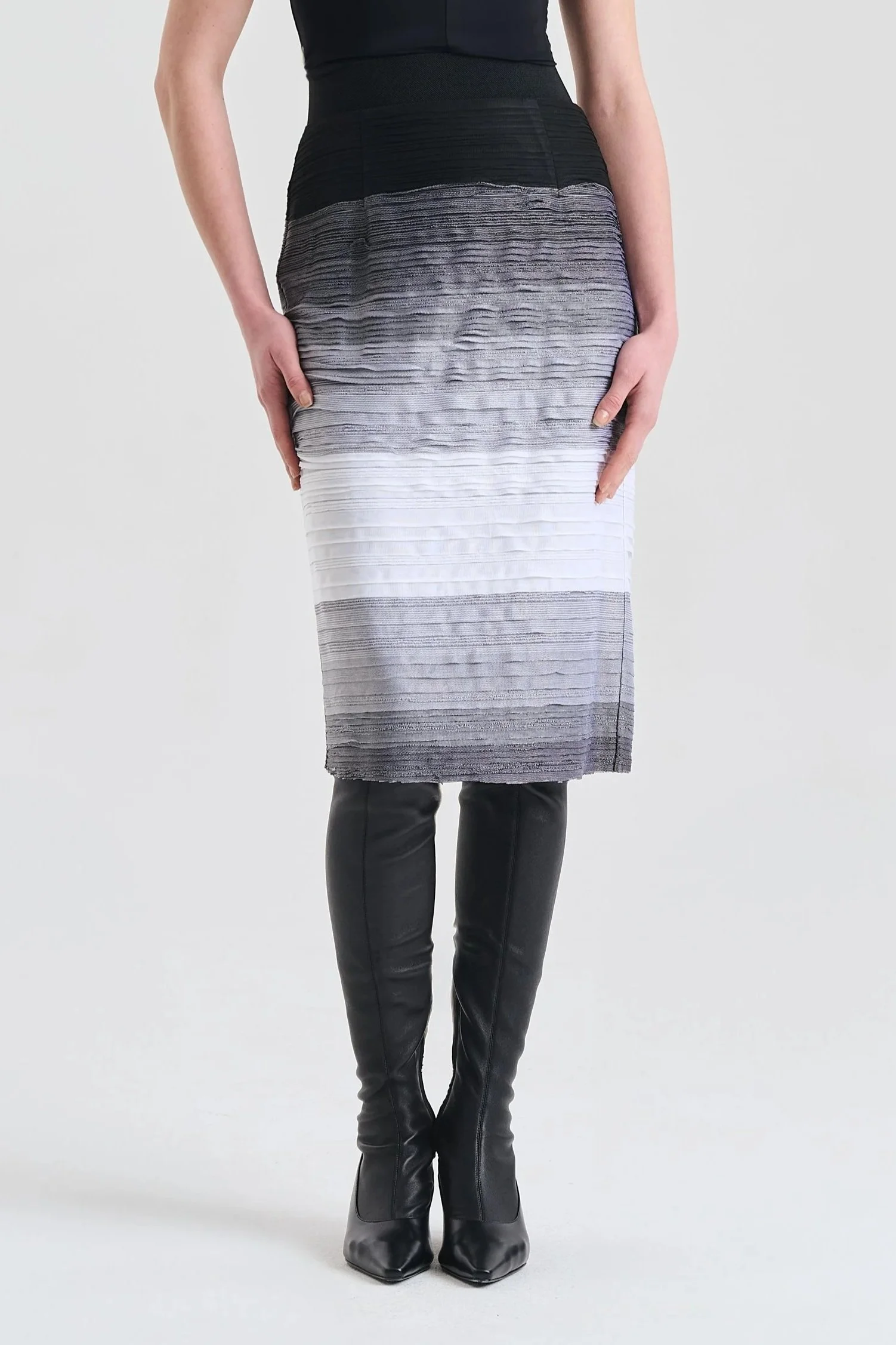 SAMBA KNIT SKIRT