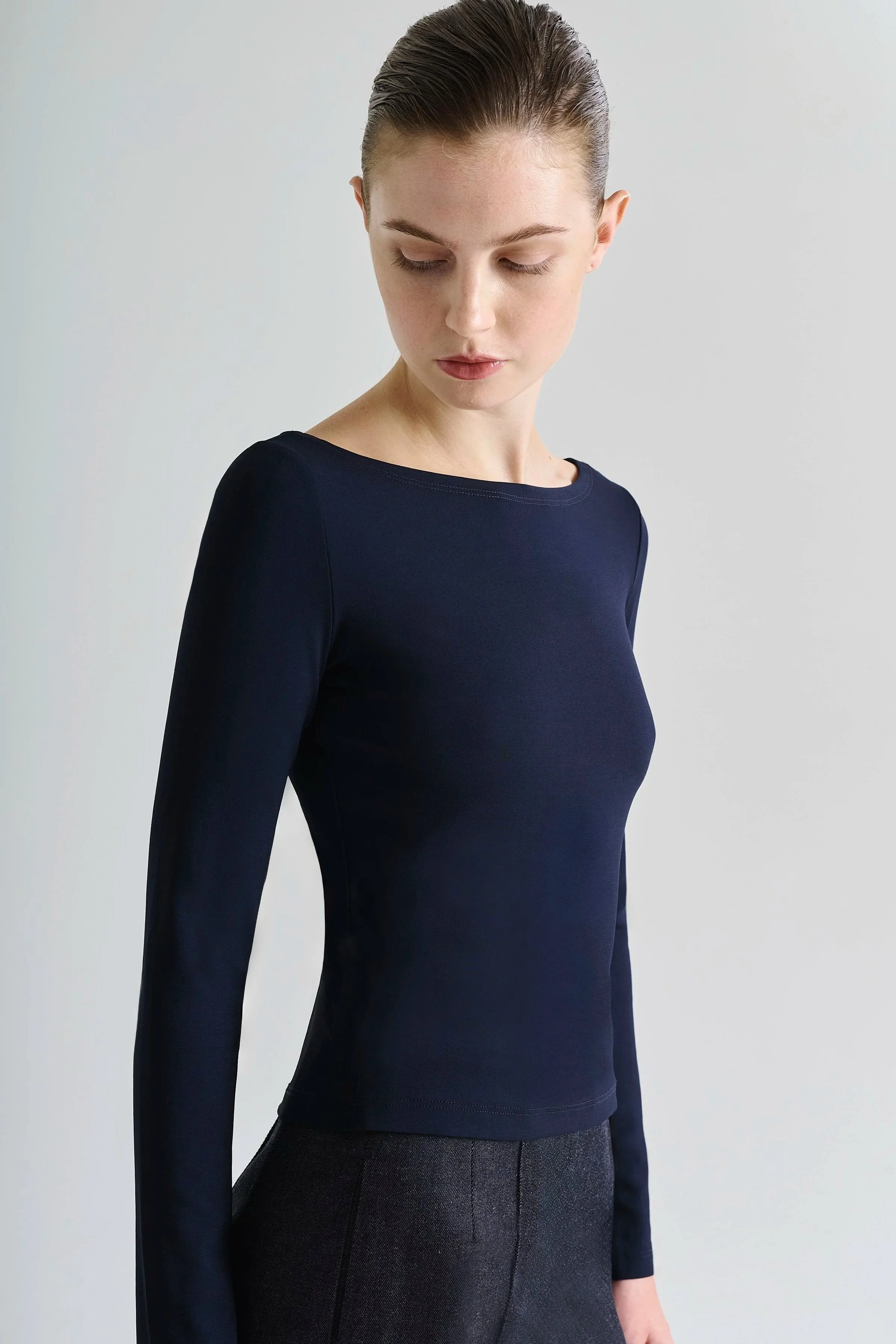 SALATSCH SLASH NECK TOP