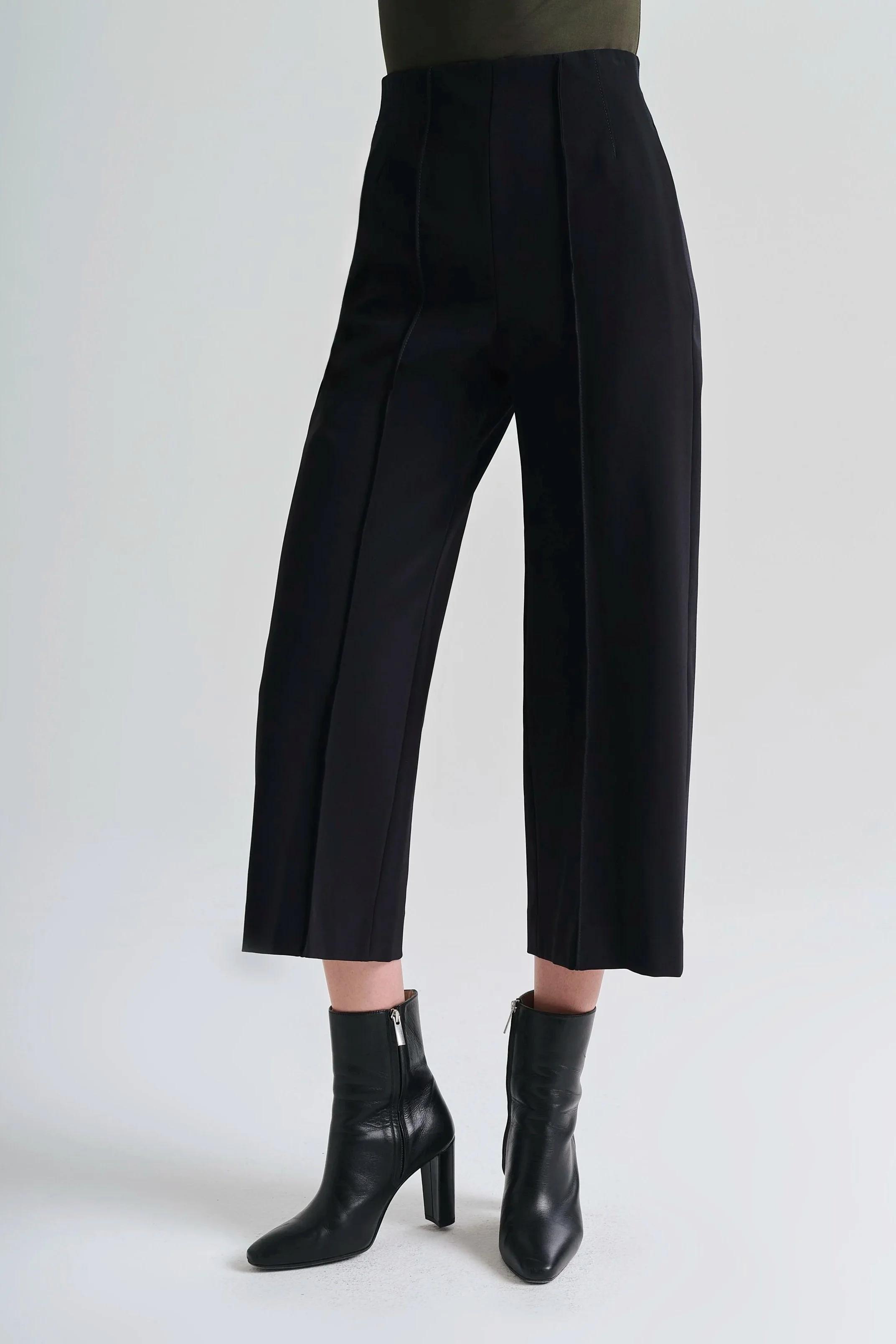 SRA HARPER PINTUCK PANT