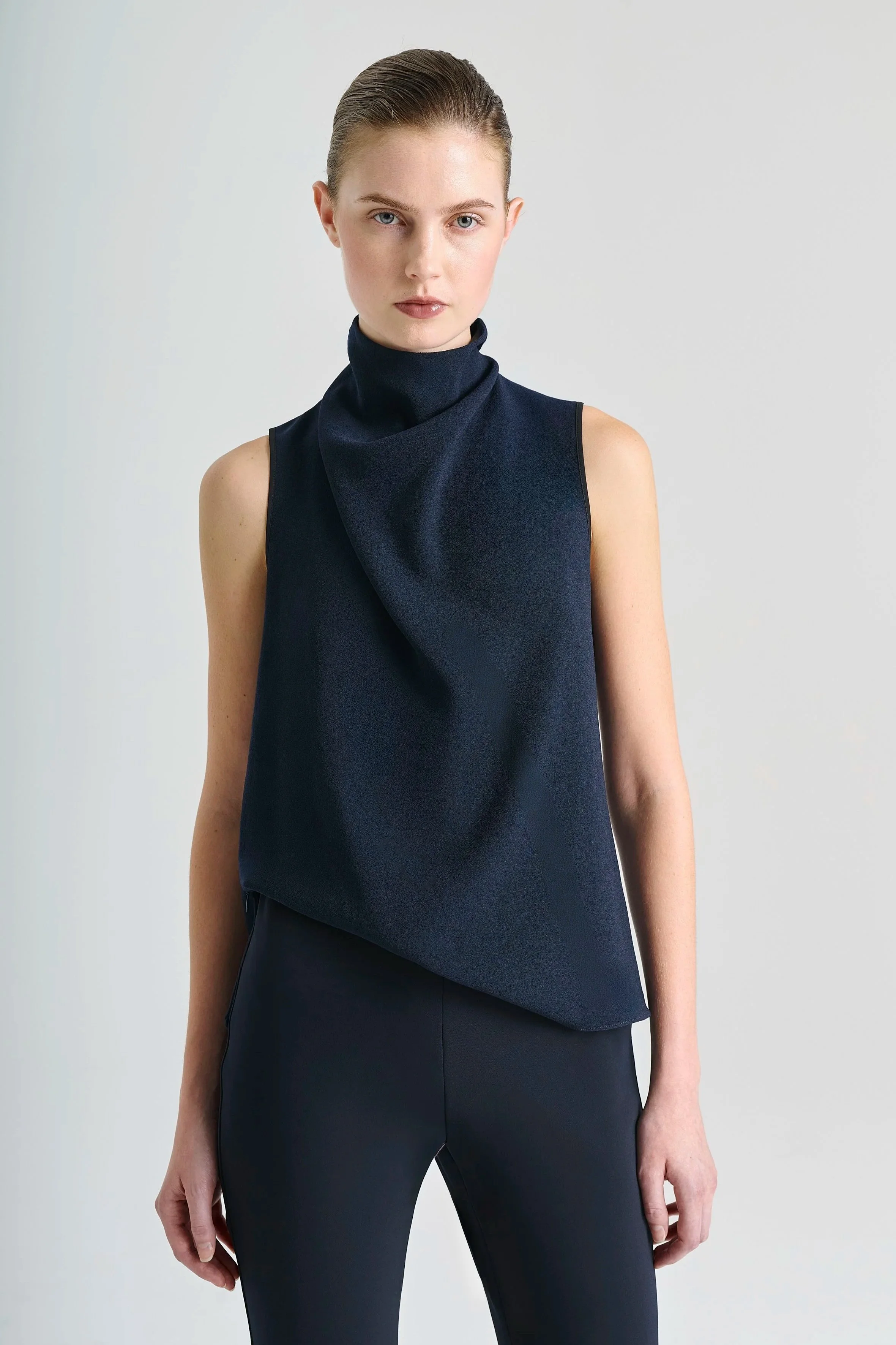 ARCH CINCH TOP