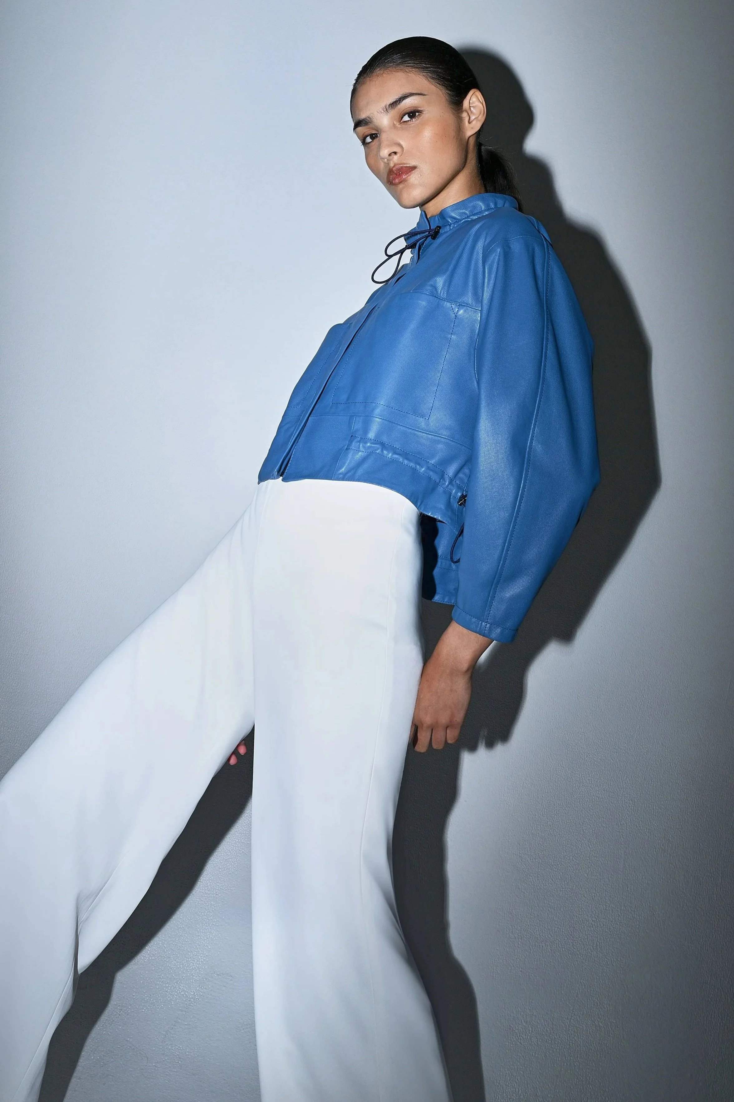 PNEUMATIC LEATHER BOMBER