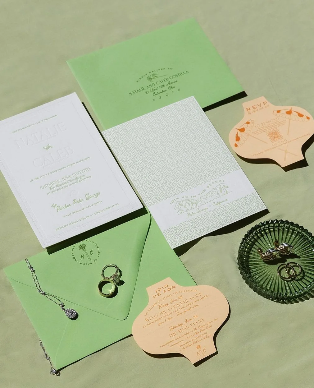 A love letter to Palm Springs style 🌵✨
This suite brings together blind letterpressed text, breeze blocks inspired by Parker Palm Springs, punchy chartreuse accents and vintage-inspired fonts for a playful yet elevated feel. We finished it off wi