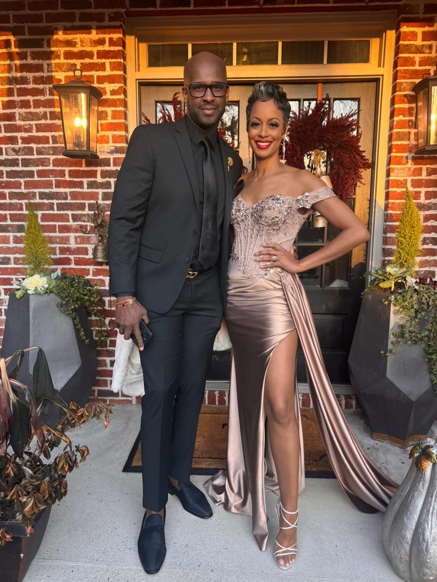 We went to a ball&hellip; and truly had a ball. ✨✨✨

The Mayor&rsquo;s Masked Ball 2025 honoring Mayor @andreforatlanta, hosted by the always-entertaining @anthonyanderson and benefiting @uncf.

Still swooning over the live performance by @envoguemus