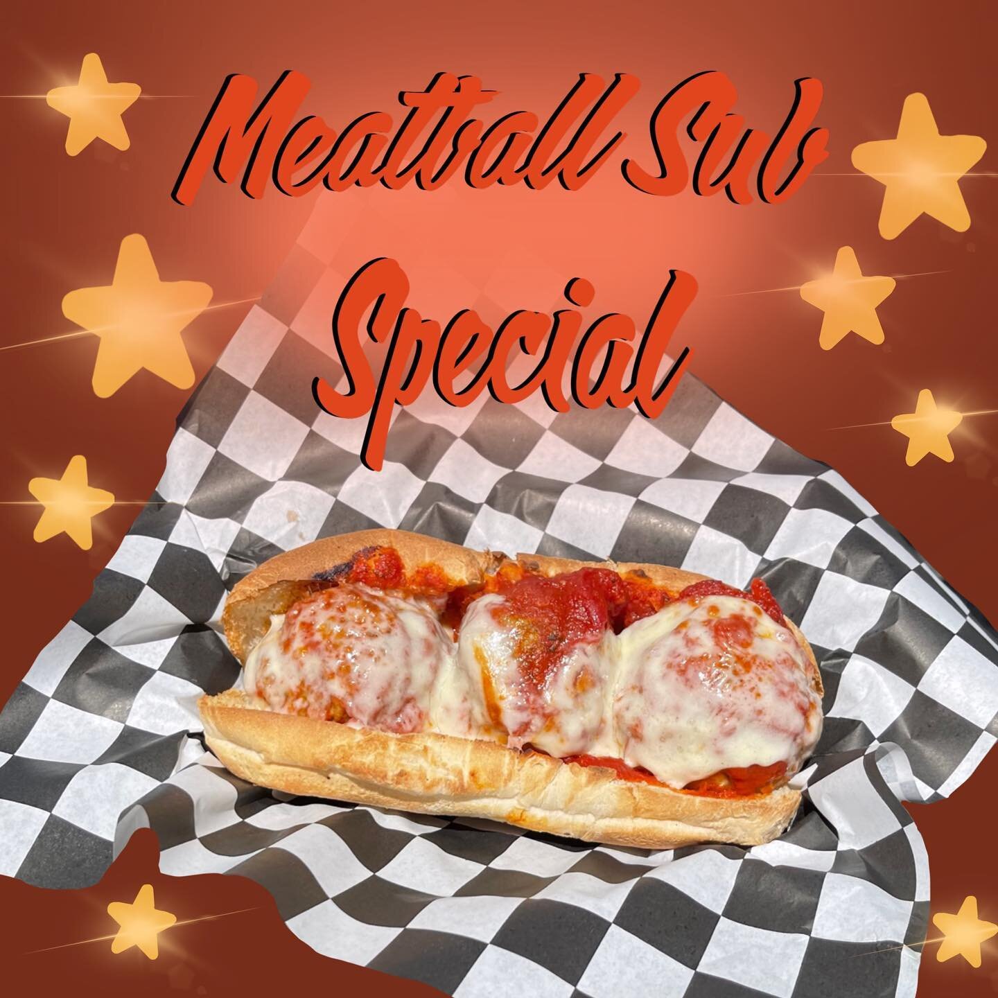 Our best special yet&hellip; Seriously so good. Toasted hoagie bun, giant juicy meatballs, marinara and melty provolone 🤤 come get one before we sell out, don&rsquo;t think this one will last long 😉
