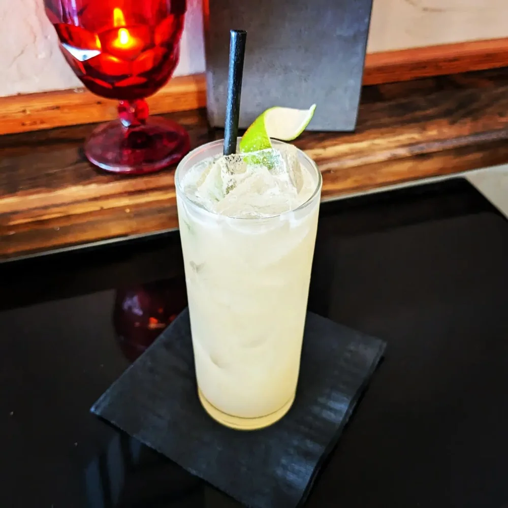 Bar photo 2