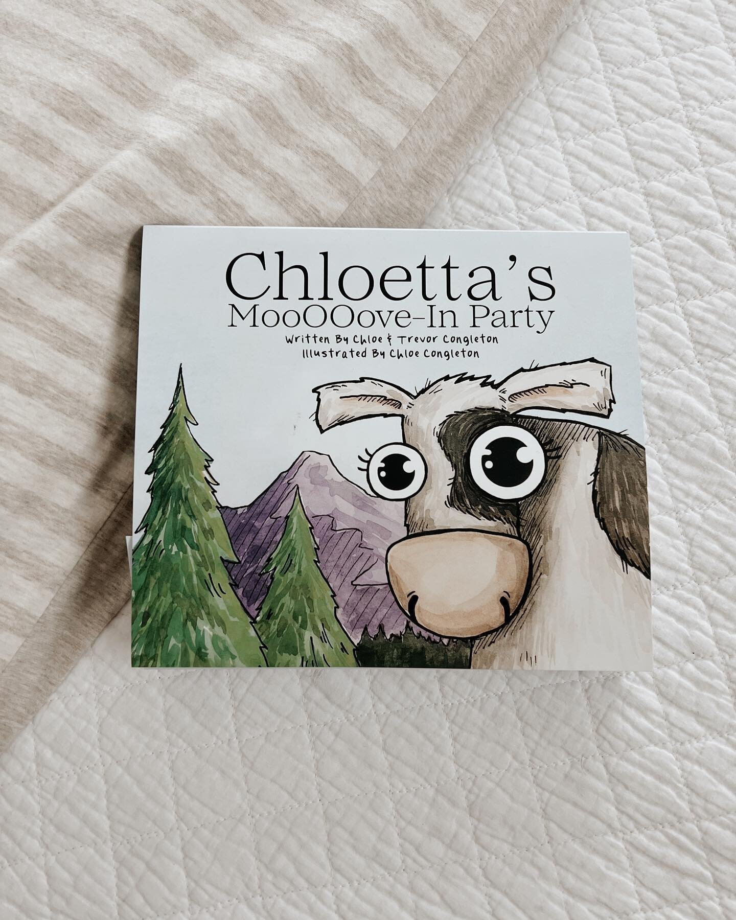 Local Author &amp; Illustrator children&rsquo;s book signing today at our wonderful downtown Walla Walla Book and Game!!! Come buy a book and get it signed 11am-2pm! Hope to see you there!!!
.
#chloetta #chloettacow #moveinparty #childrensbooks #book