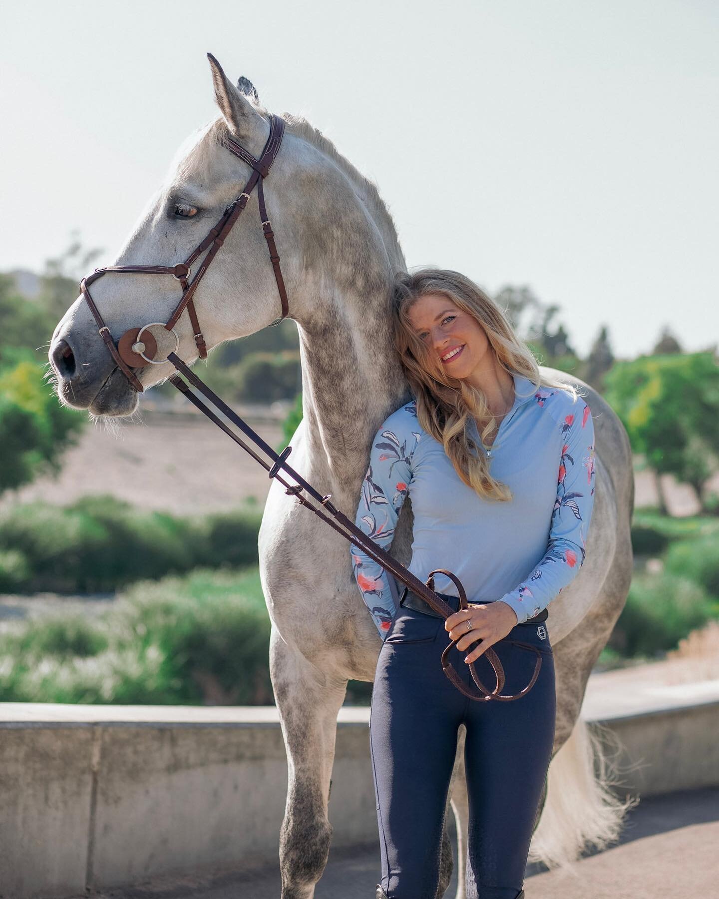 Some may say horses are fear based, but we see them as heart based. Watching, observing, protecting themselves and what they love. @katherineanovak wearing the Logan breech from @ethosequestrian with @renaissancefarmllc&rsquo;s Leonardo at our beauti