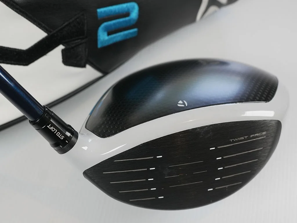 Near new TAYLORMADE SIM 2 Max 10.5 deg LH Driver w. Fuji Ventus 5-R Regular graphite