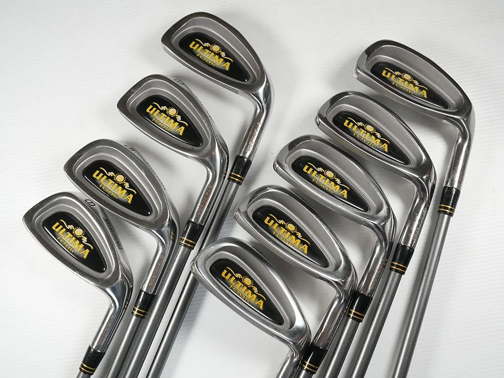 Exc. condition set of SPALDING ULTIMA Tour  irons 3-SW w. UST Reg graphite  38in shafts