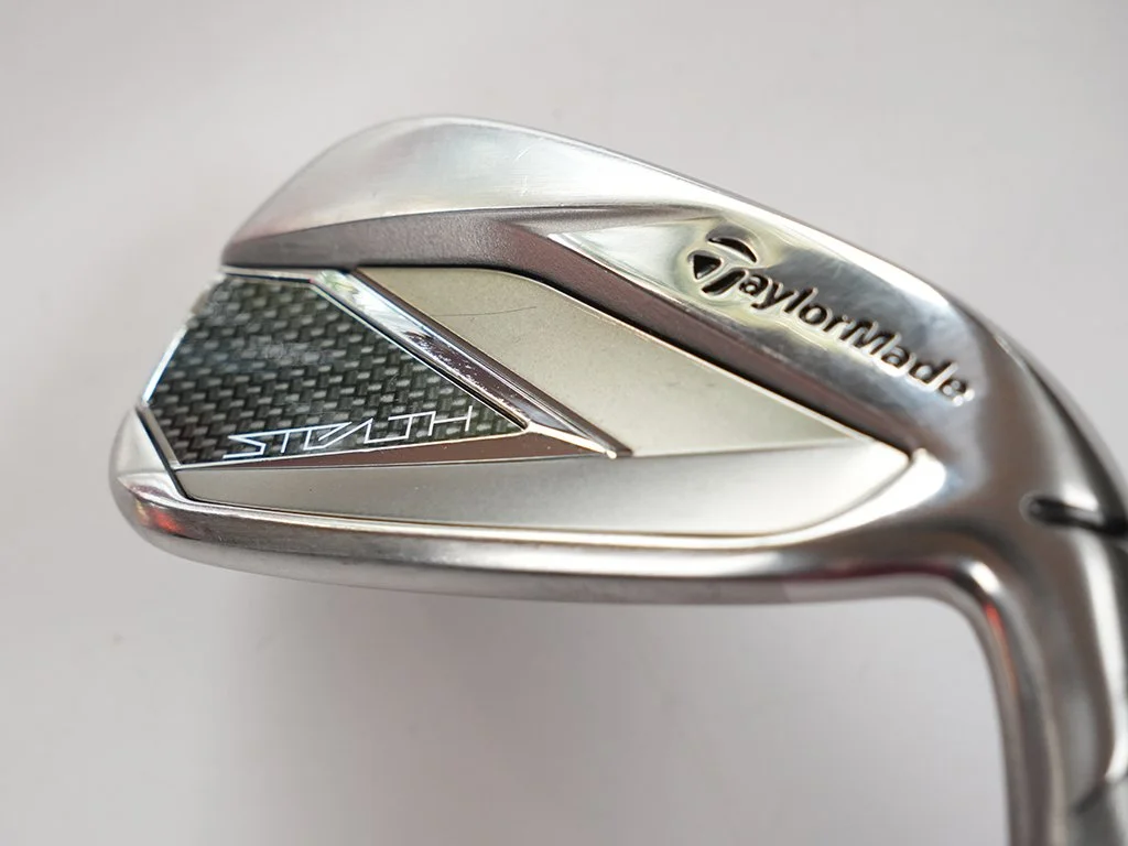 Single iron:  Near new TAYLORMADE Stealth  #7 iron w. KBS MAX MT 85 Regular steel