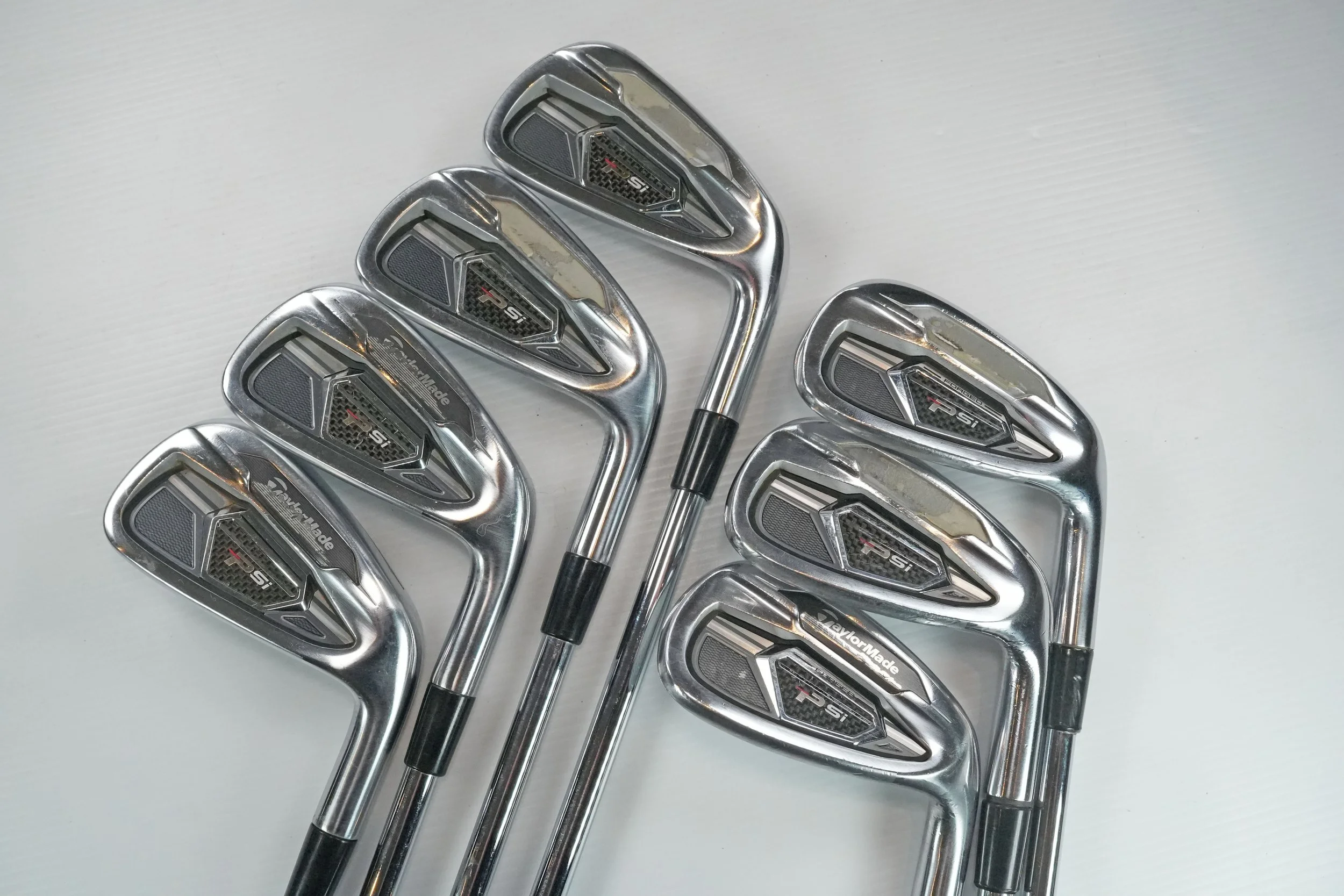 Exc. TAYLORMADE TP Forged CB irons 4-PW w. KBS Tour 105 R  Reg steel