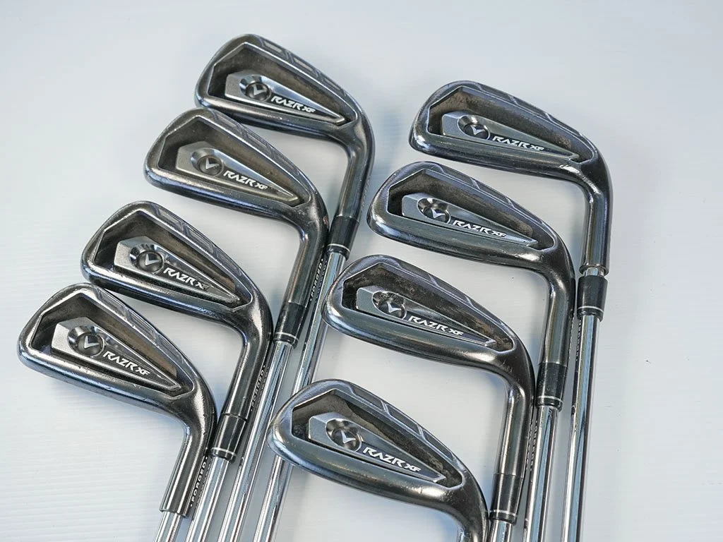 VG CALLAWAY RAZR X  Black forged irons 3-PW w. M10 XP Uniflex steel shafts