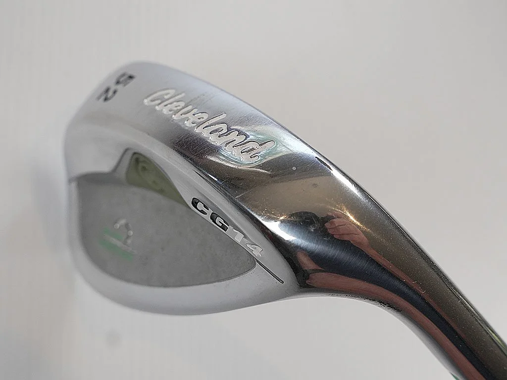 Exc. CLEVELAND CG14 52 deg 2-dot Chrome finish Gap wedge w. Ladies Flex graphite