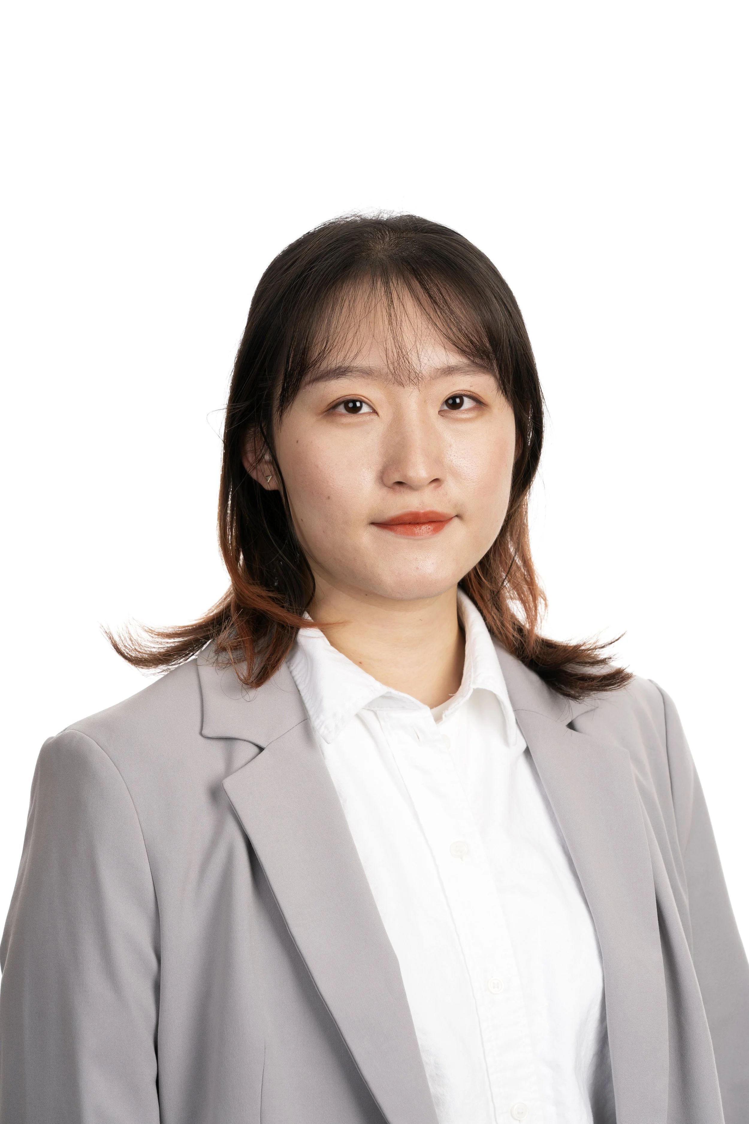 Headshot of Linxuan (Angela) Wu