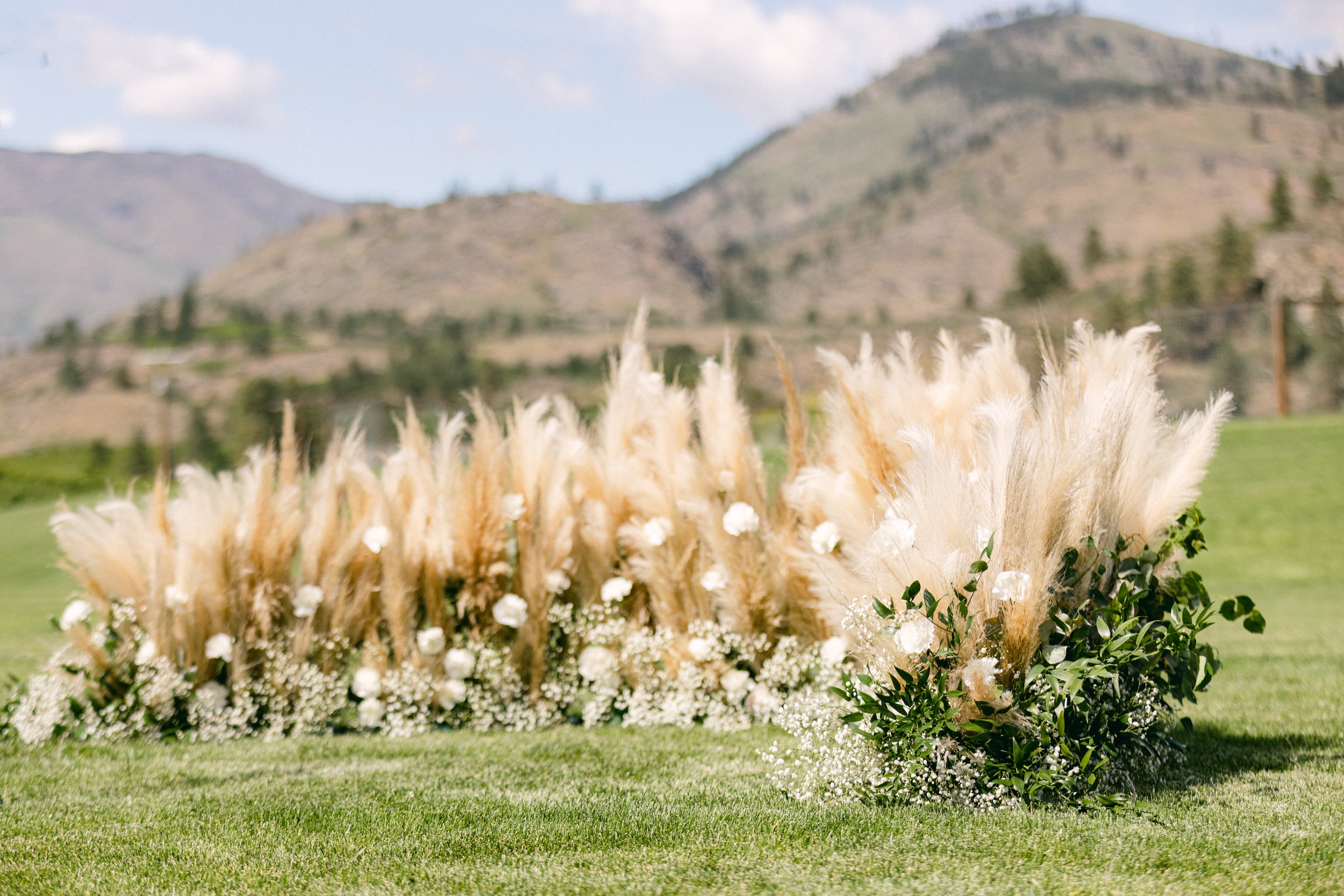 amber-brayden-wedding-day-619.jpg
