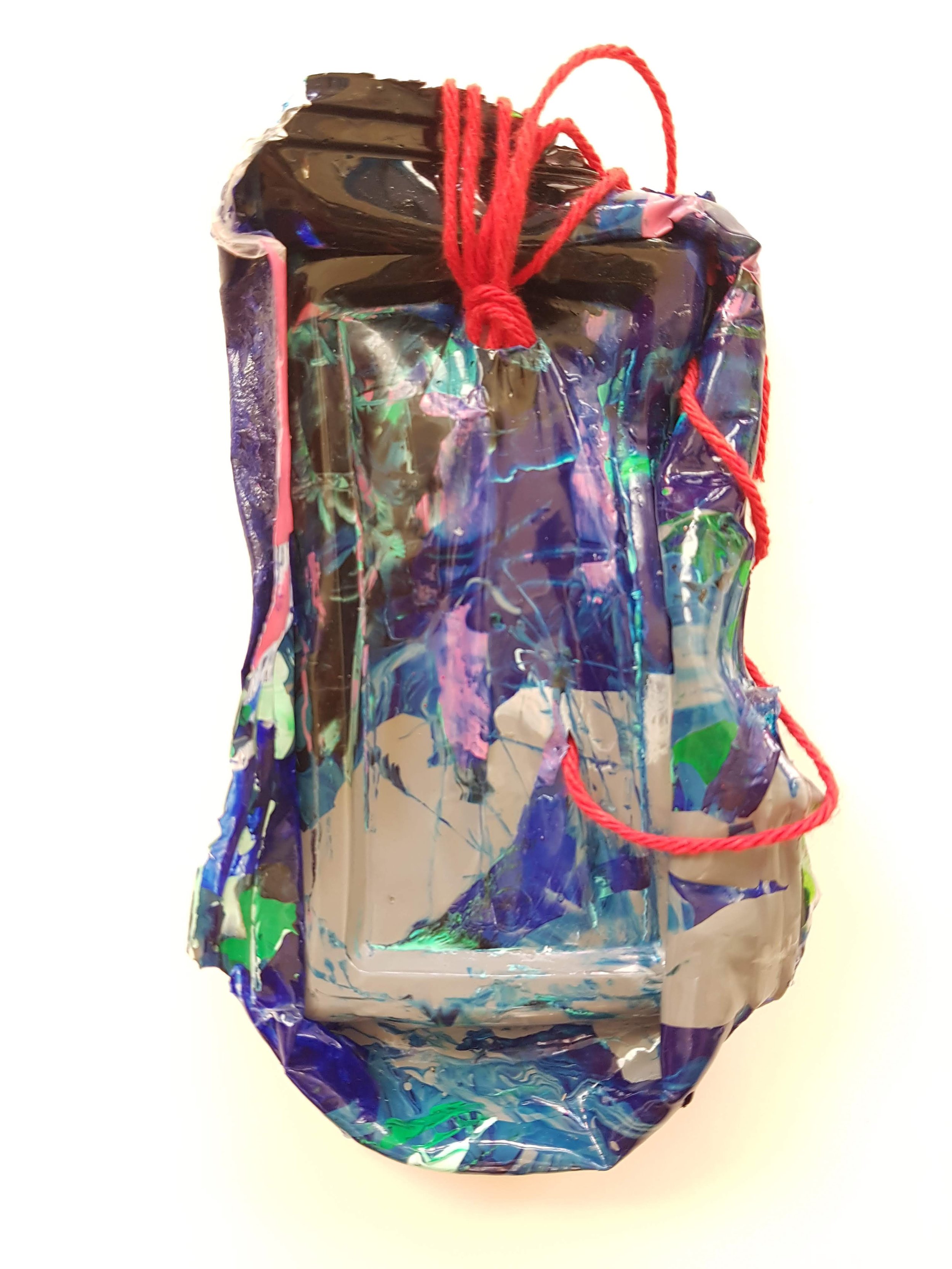 20x11x4 cm
Cast Acrylic Film, Red Yarn, found wood piece