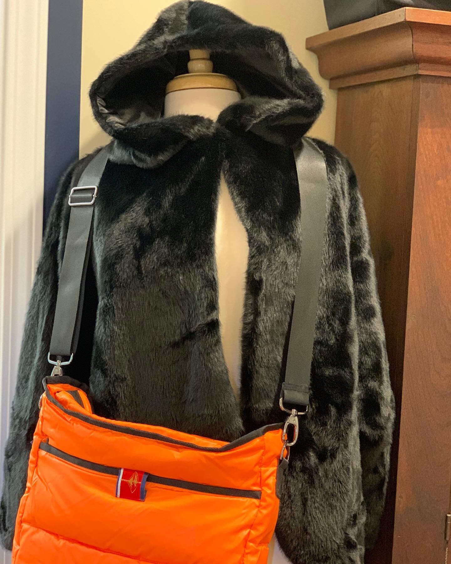 Our water and wind proof faux fur jacket and purse are game ready&hellip;