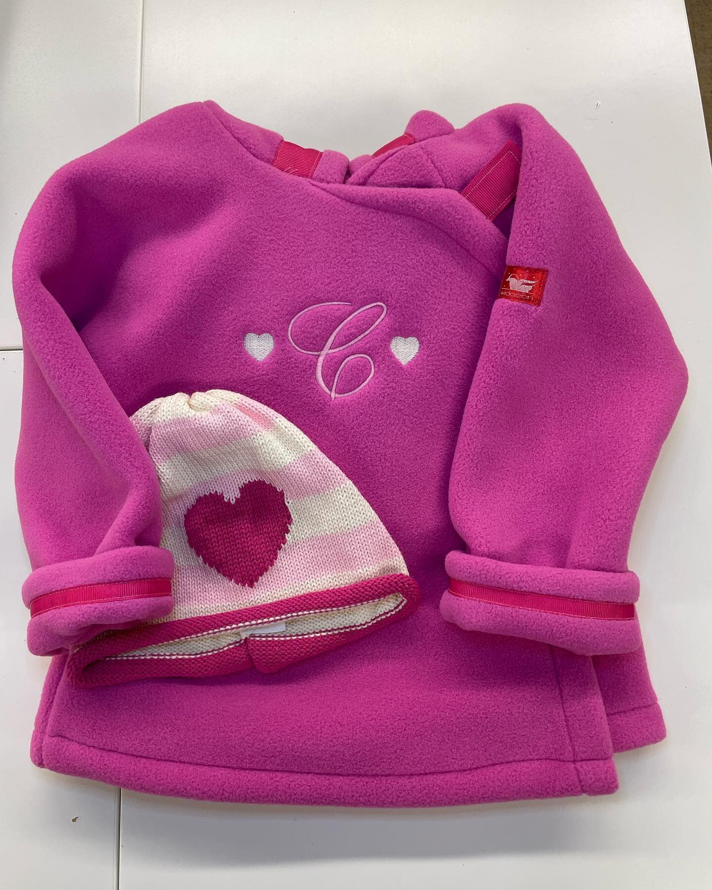 Our favorite fleece and custom knit beanie are perfect for these autumn days&hellip; #custom #childrenswear #pink #livelovelocal #justaddembroidery