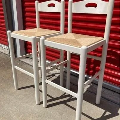 chair 2.jpg