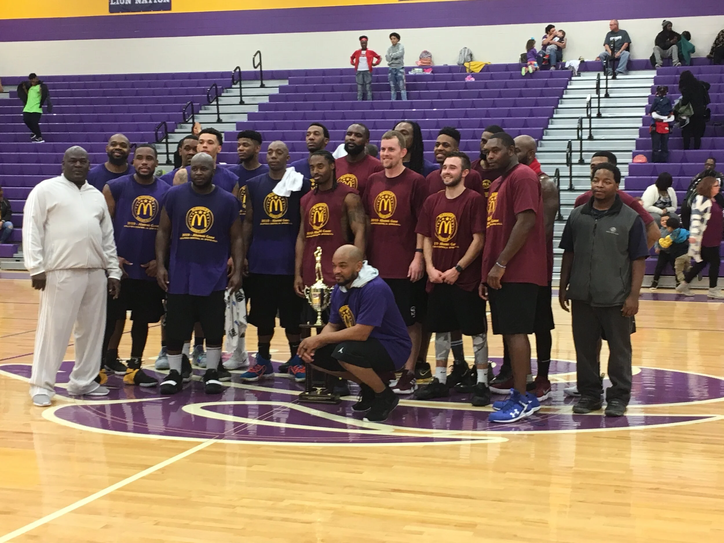 Edwin bball pic.jpeg