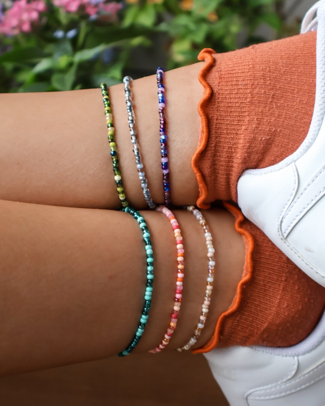 hot girls wear anklets (and they get them from @blaires.bling!) โ๏ธ๐โฑ๏ธ๐งด
i had so much fun making these and even more fun naming these! let me know which one (or two) you’re getting! stacking is encouraged ๐