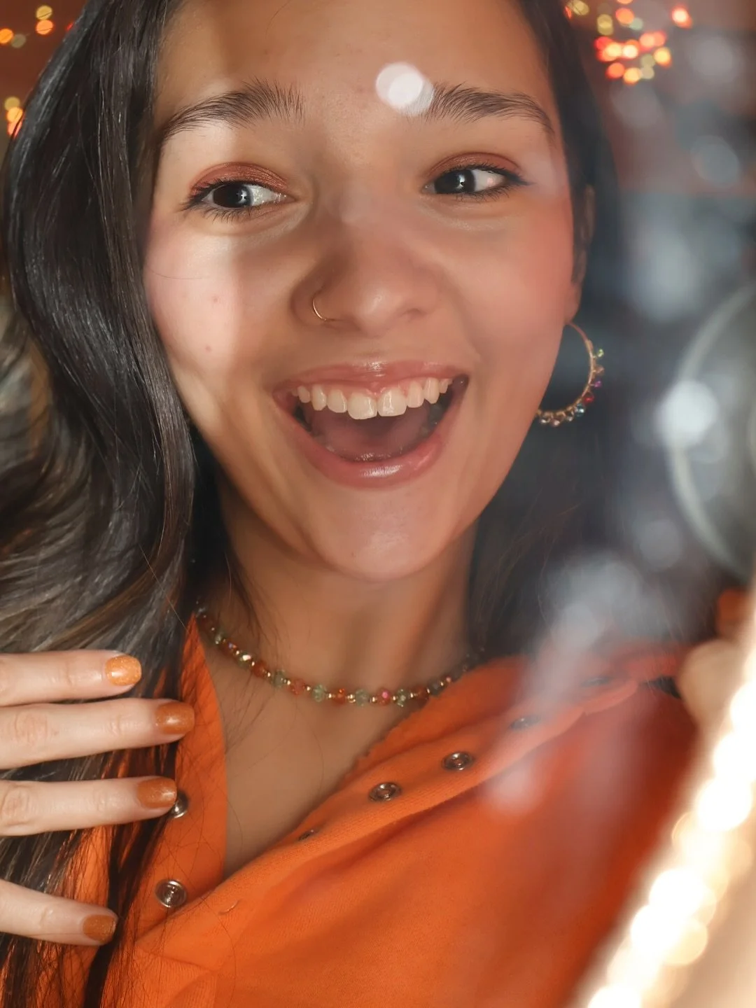 the curtain’s up! time to step into your showgirl era.. but not without the new showgirl necklace. guaranteed to add some extra sparkle to the show! she’s ready for the spotlight… are you? 💋✨🧡