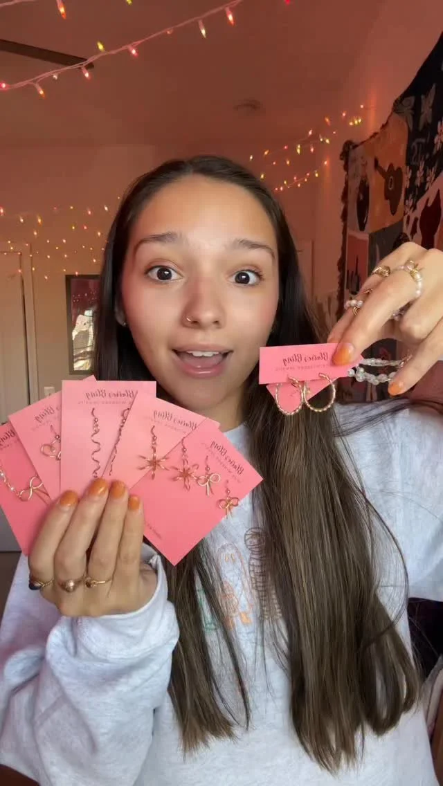 kimberly is gonna need a bigger jewelry box!!! ๐ฎ๐ณ๐ฌ