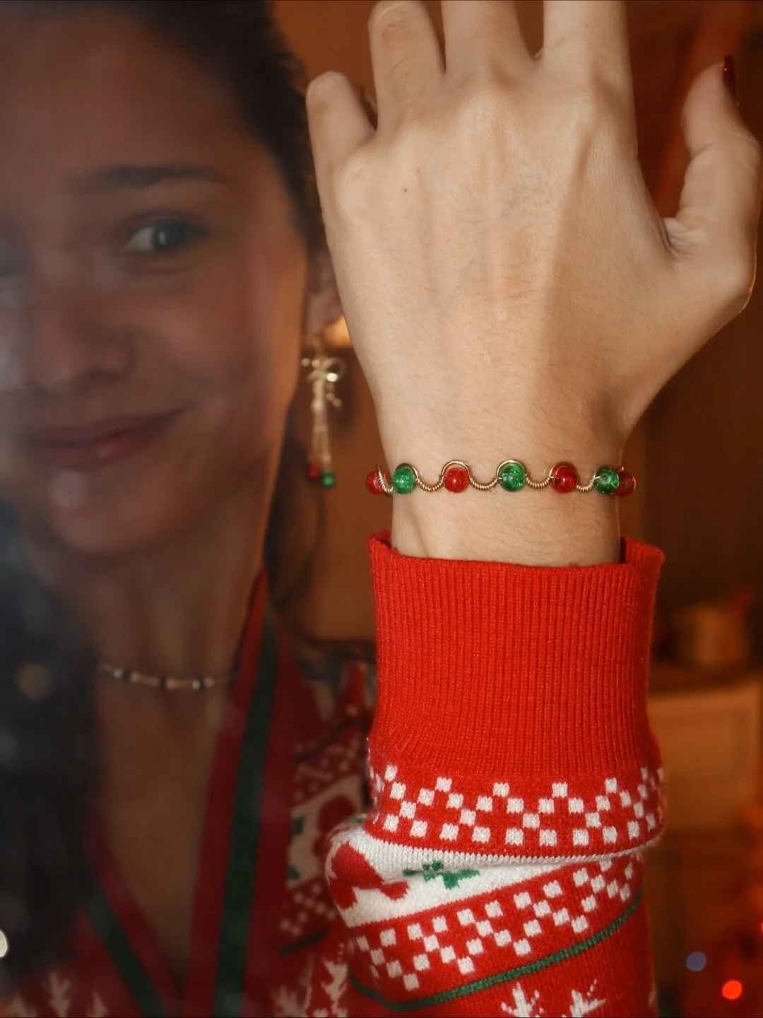 kinda want to rename this bracelet to festive athena!! would everyone be okay with that???? it&rsquo;s currently named mistletoe. idk lmk!!! ❤️💚🎄✨