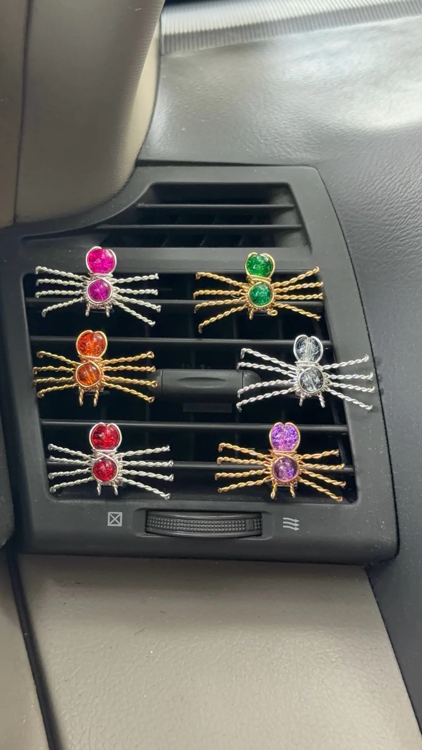 Spider Vent Clips