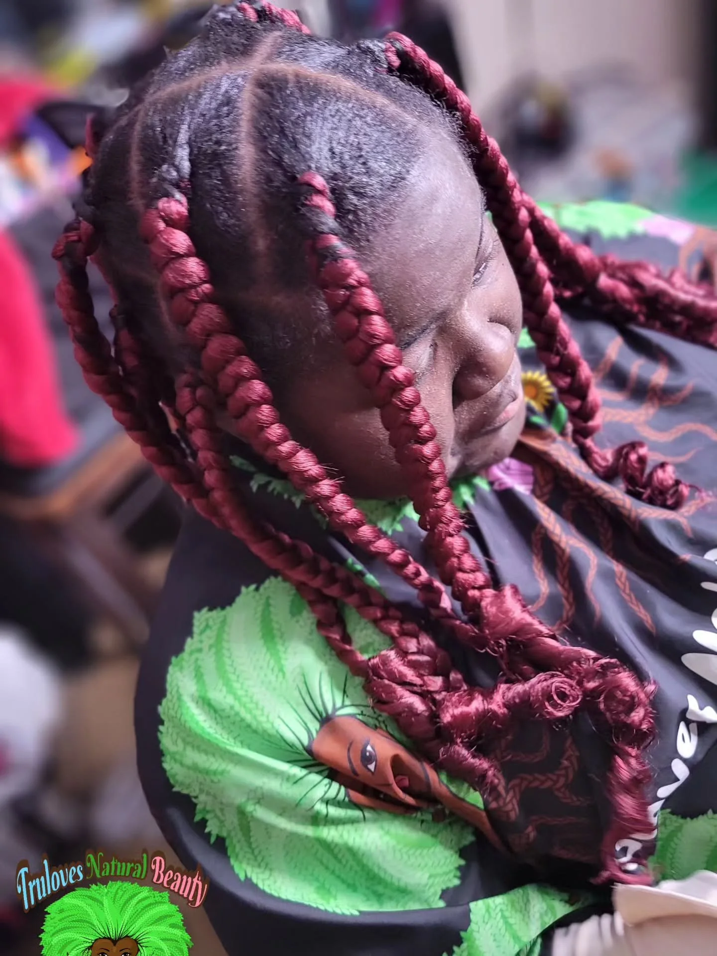 She asked and received 🙌❤️. Jumbo box braids with curly ends. Like, Comment, &amp; Subscribe to 😊
#jumboboxbraids #curlyends #columbiasc #photodump #boxbraids