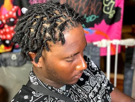 Adult loc retwist/2