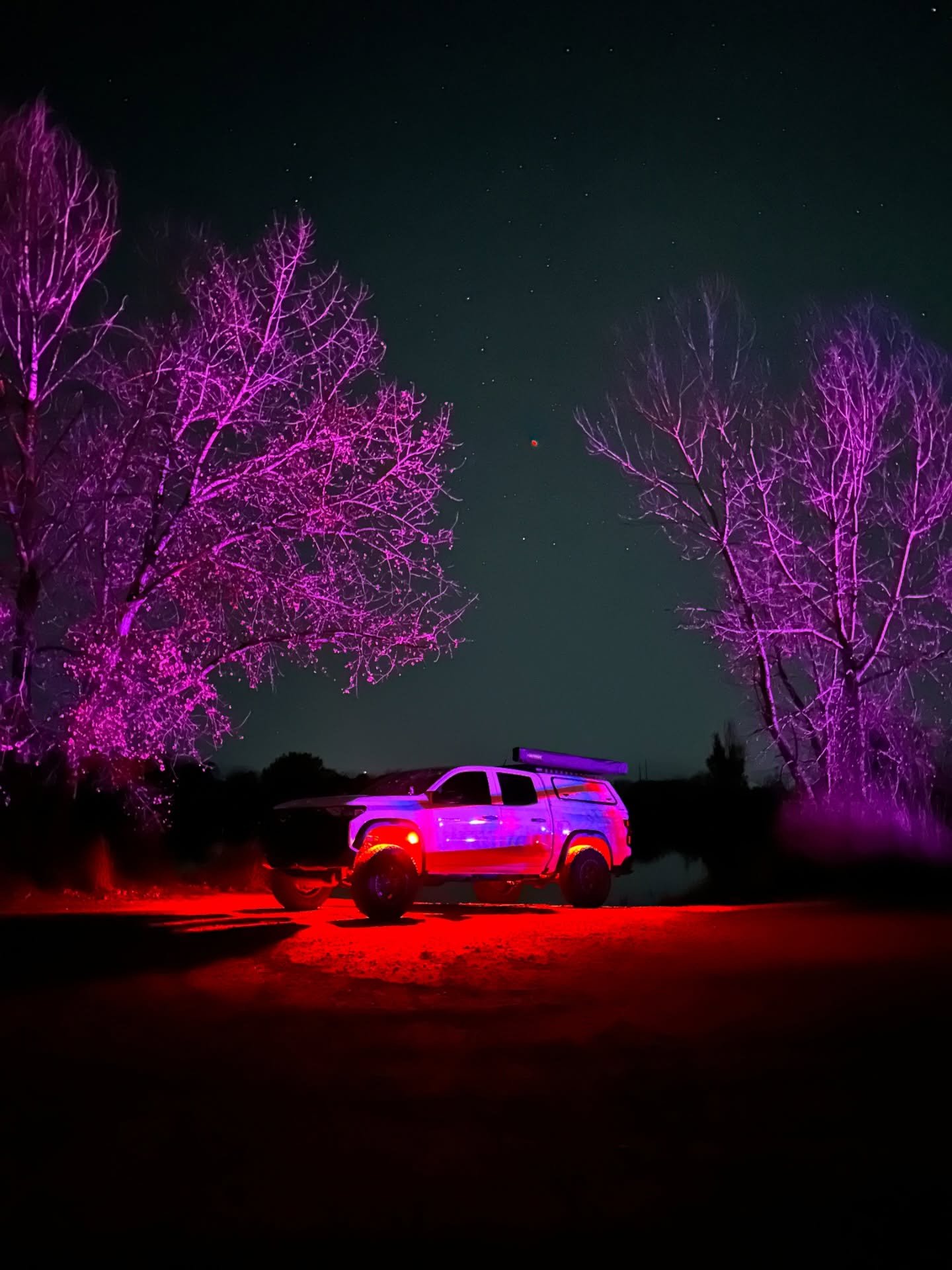 When it looks like you pulled off some crazy lighting in your photo, but actually a police officer just pulled someone over right where you were shooting&hellip;

Rock lights on the truck via Diode Dynamics