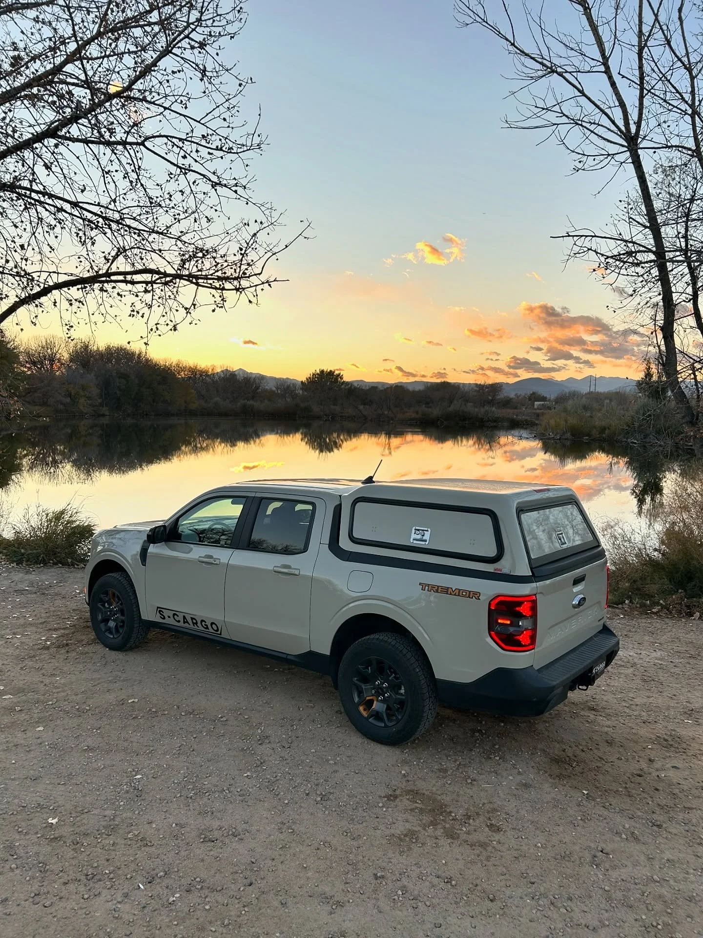 Here&rsquo;s a look at another awesome setup that we were able to outfit for SEMA 2025&hellip;

This is the all-new WorkForce HD from @RanchFiberglass featuring POLYFuse technology. This cap is injection molded making it lighter weight and stronger t