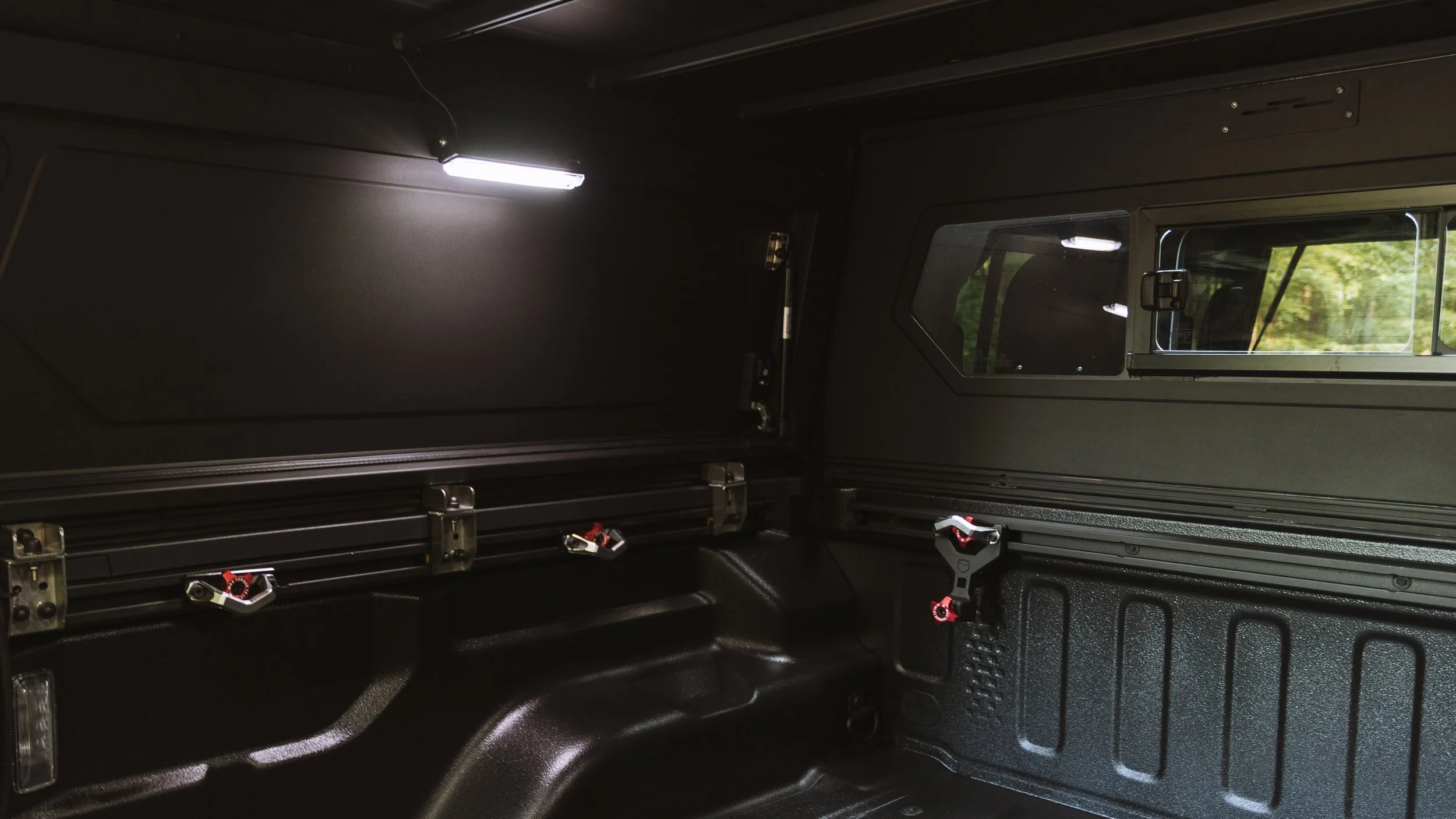 ALU-CAB CONTOUR CANOPY OVERLANDING S-CARGO TRUCK CAPS LOVELAND COLORADO 10.jpg