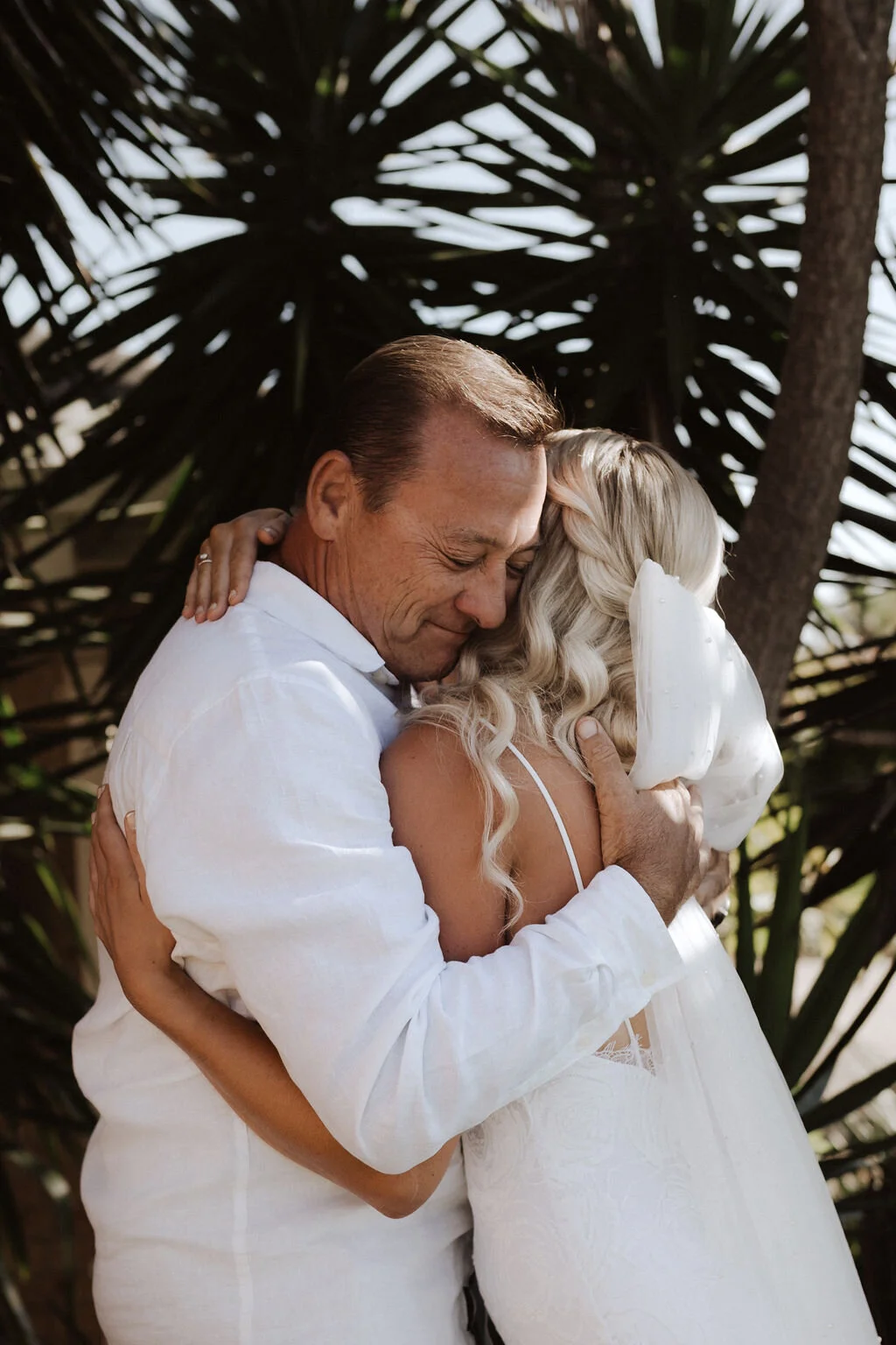 BrookeArtStudio-A+E-Wedding-251.jpg