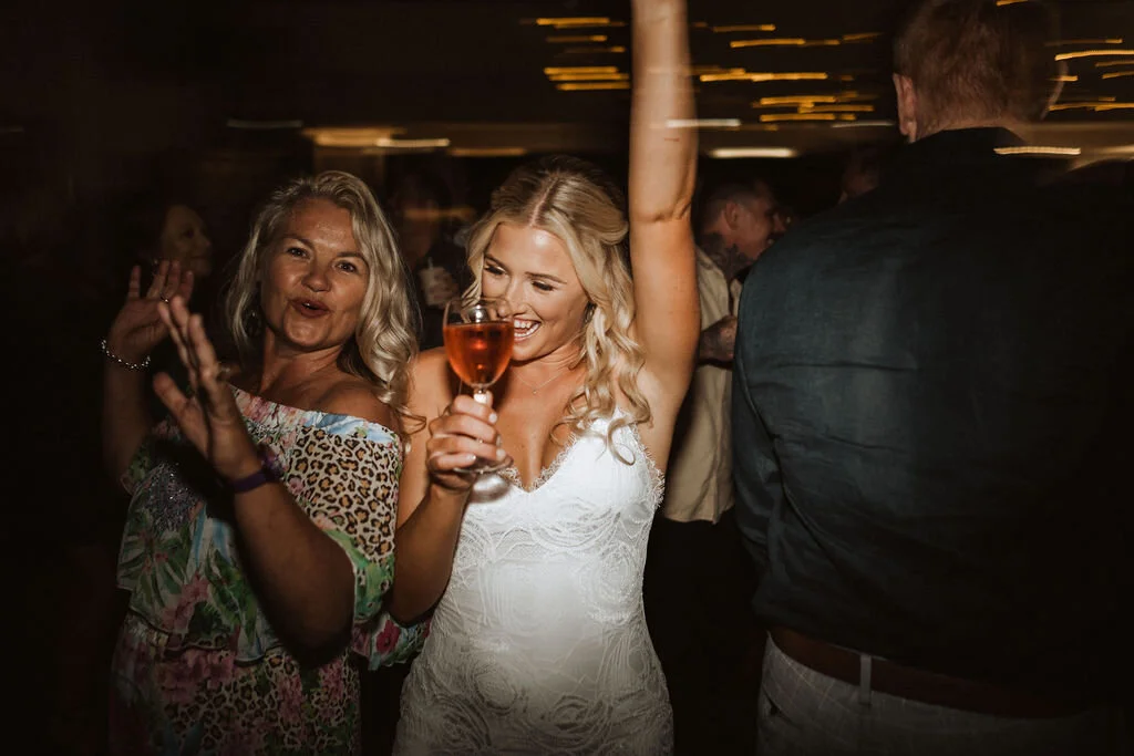 BrookeArtStudio-A+E-Wedding-1023.jpg