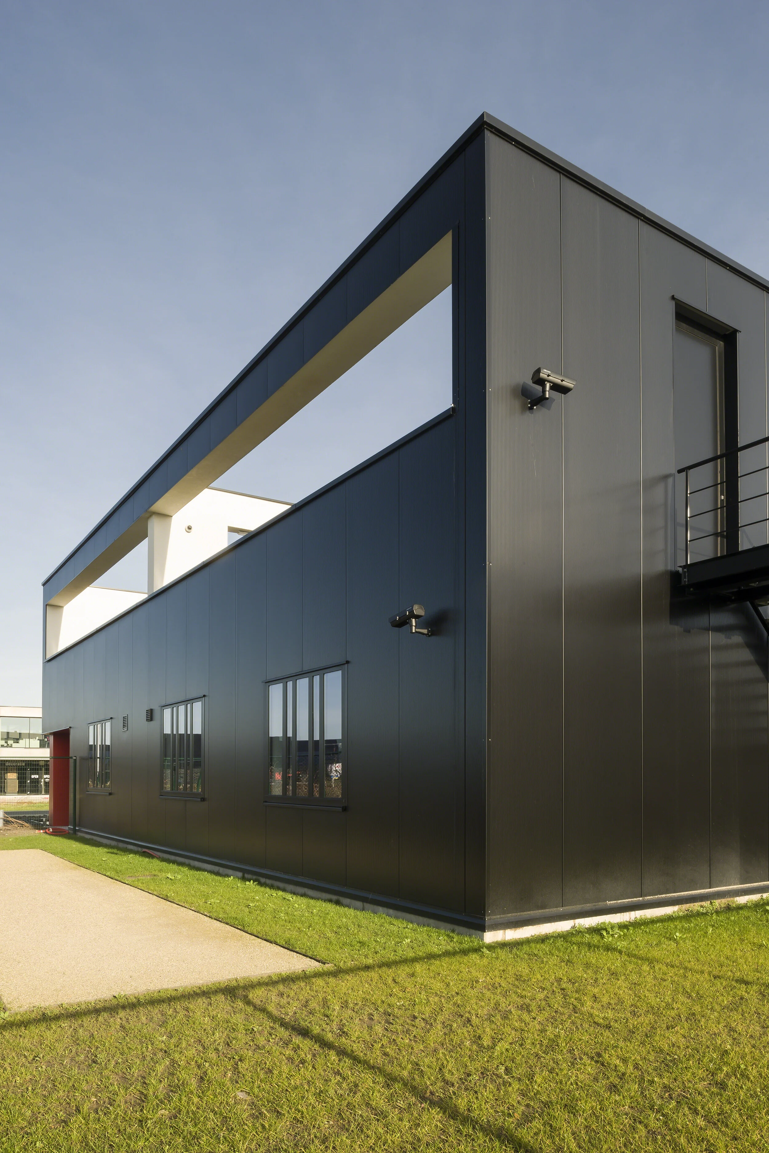 _KVD2382_kite_dugardynarch_koenvandammearchphot_01242014 copy.jpg