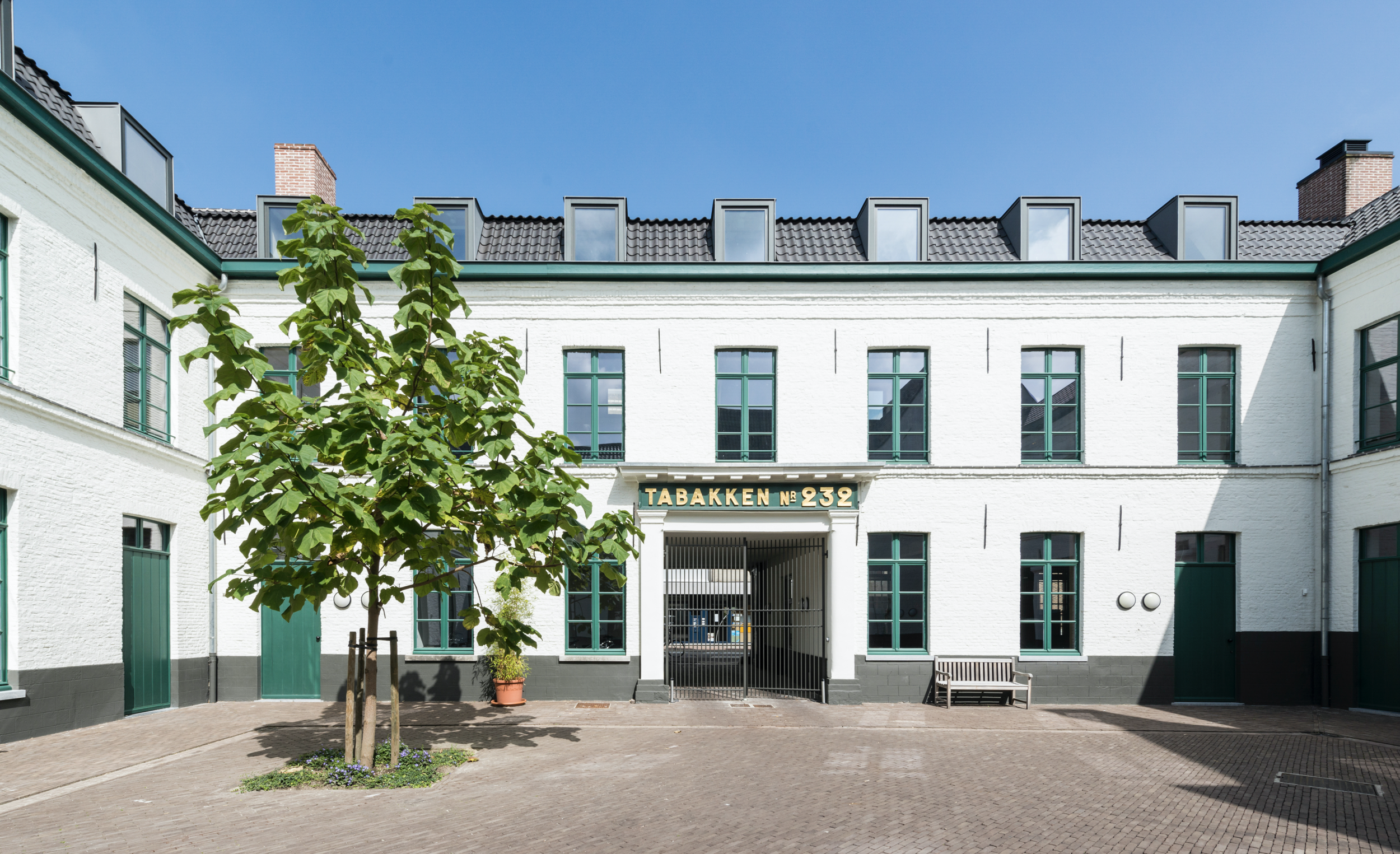 Tabaksfabriek Menen