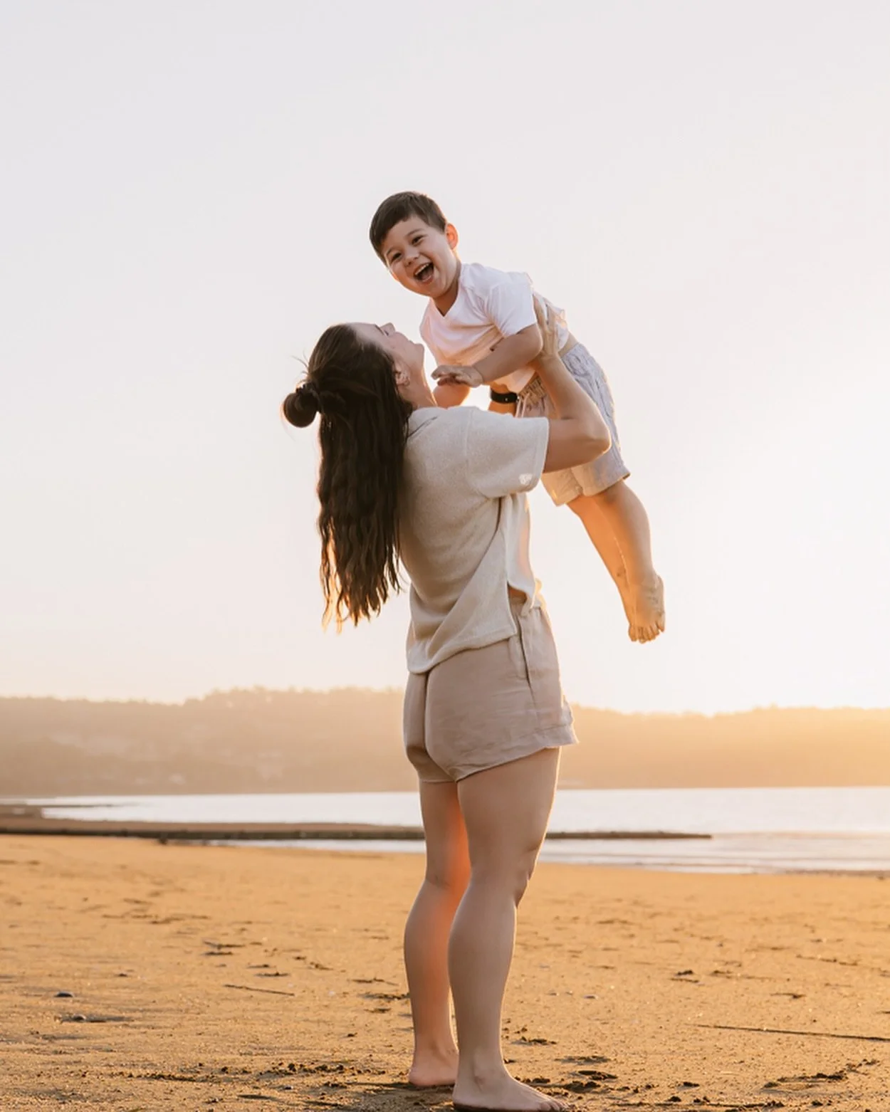 This is exactly what I mean when I say children don&rsquo;t need to sit still during family sessions.
Let their curious and adventurous nature lead the way. 🫶🏼