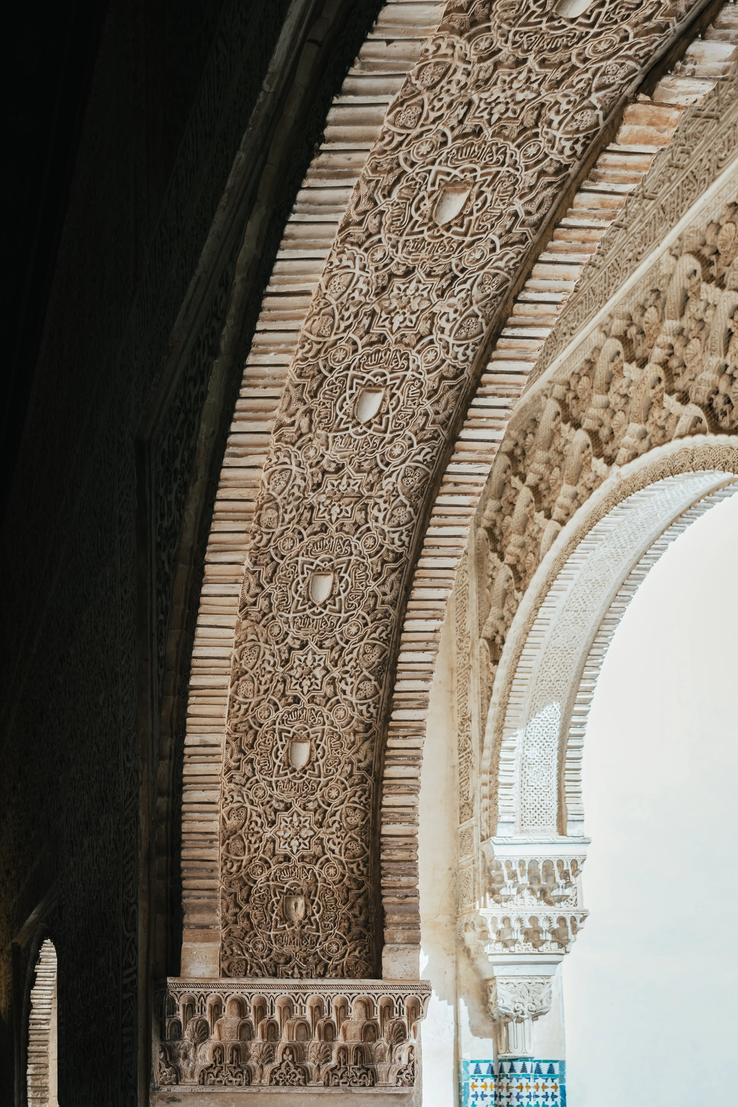 113_Cream_Arche_Islamic_architecture_Spain_2024.jpg