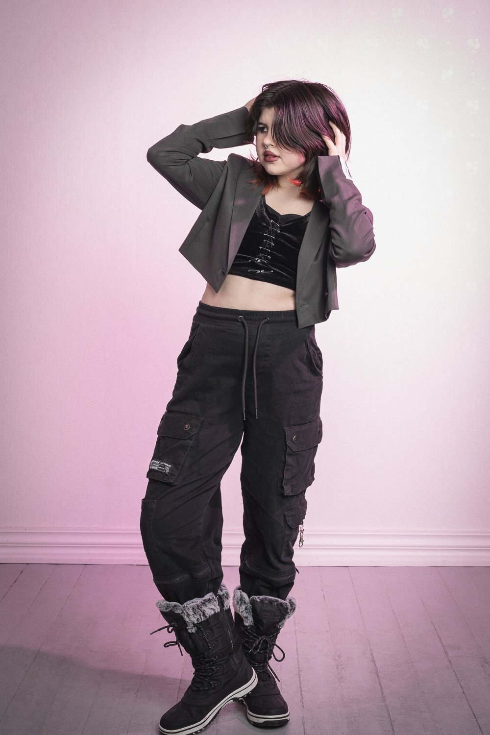 Artist | Copyright Nina Holtan. All rights reserved.jpg