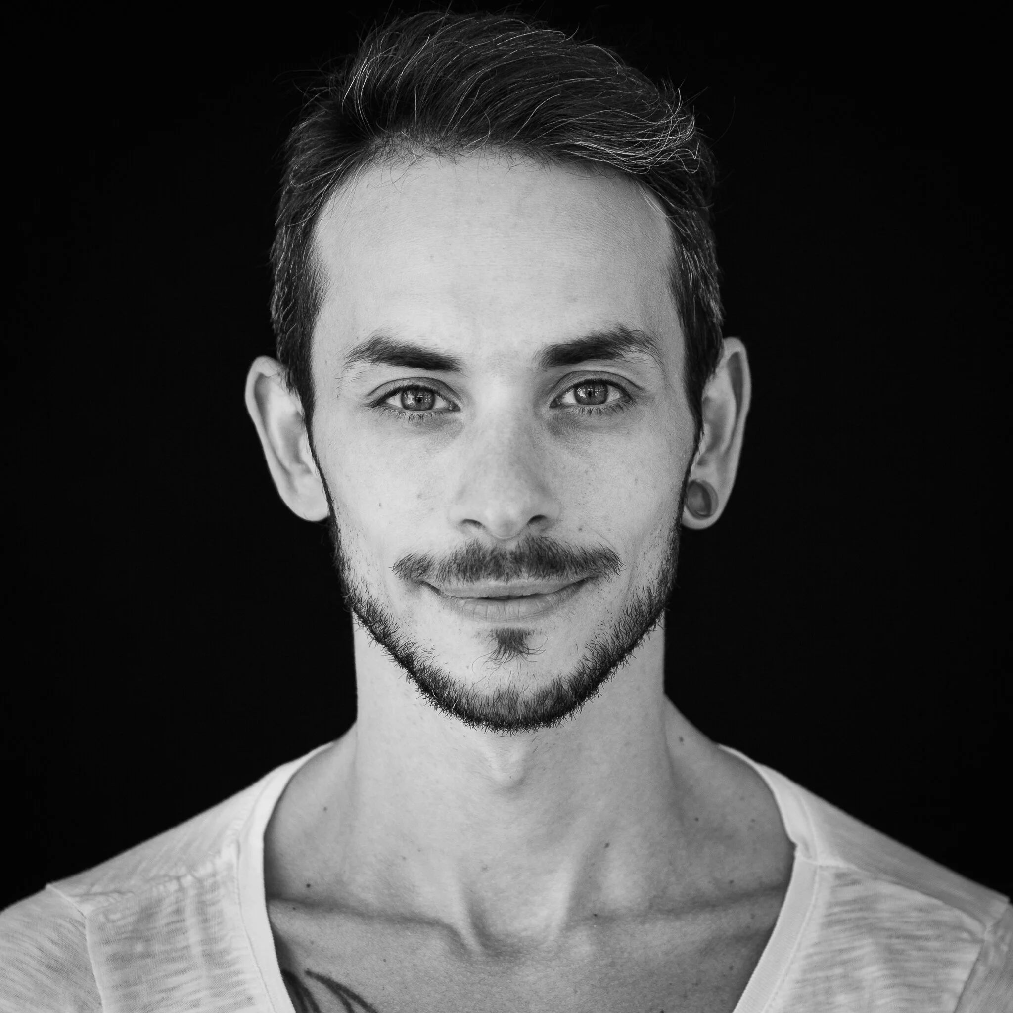 Portrett Gio © fotograf Nina Holtan.jpg