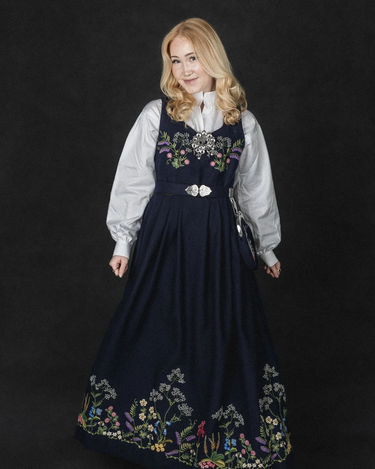 Konfirmant Sofie | Copyright Nina Holtan. All rights reserved.jpg