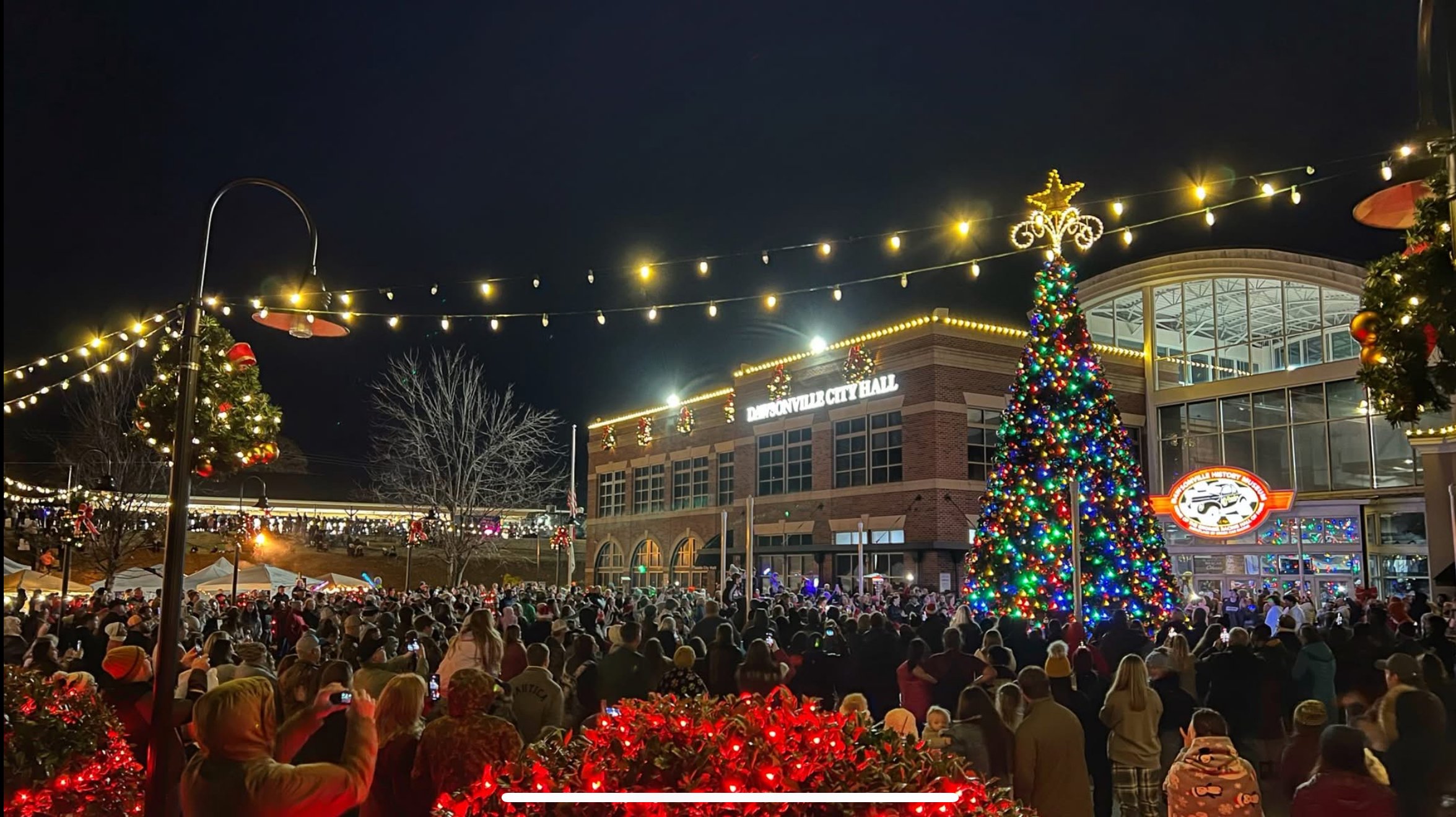 DAWSONVILLE Tree Lighting