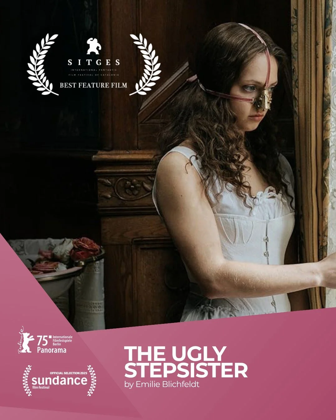 Emilie Blichfeldt's THE UGLY STEPSISTER has just won the Best Feature Film Award at the Sitges International Film Festival! 🪱

Huge congratulations on this massive achievement!